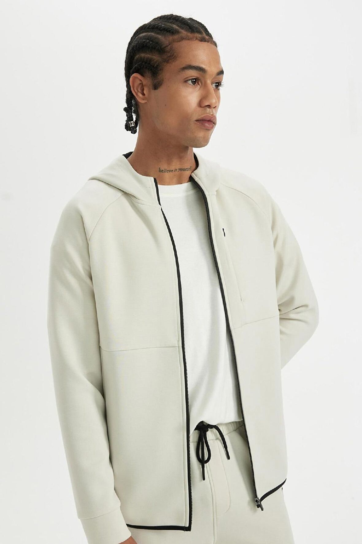 DeFactoFit Slim Fit Dar Kesim Kapüşonlu Skuba Dalgıç Kumaş Fermuarlı Sporcu Sweatshirt A6956AX24AUBG721