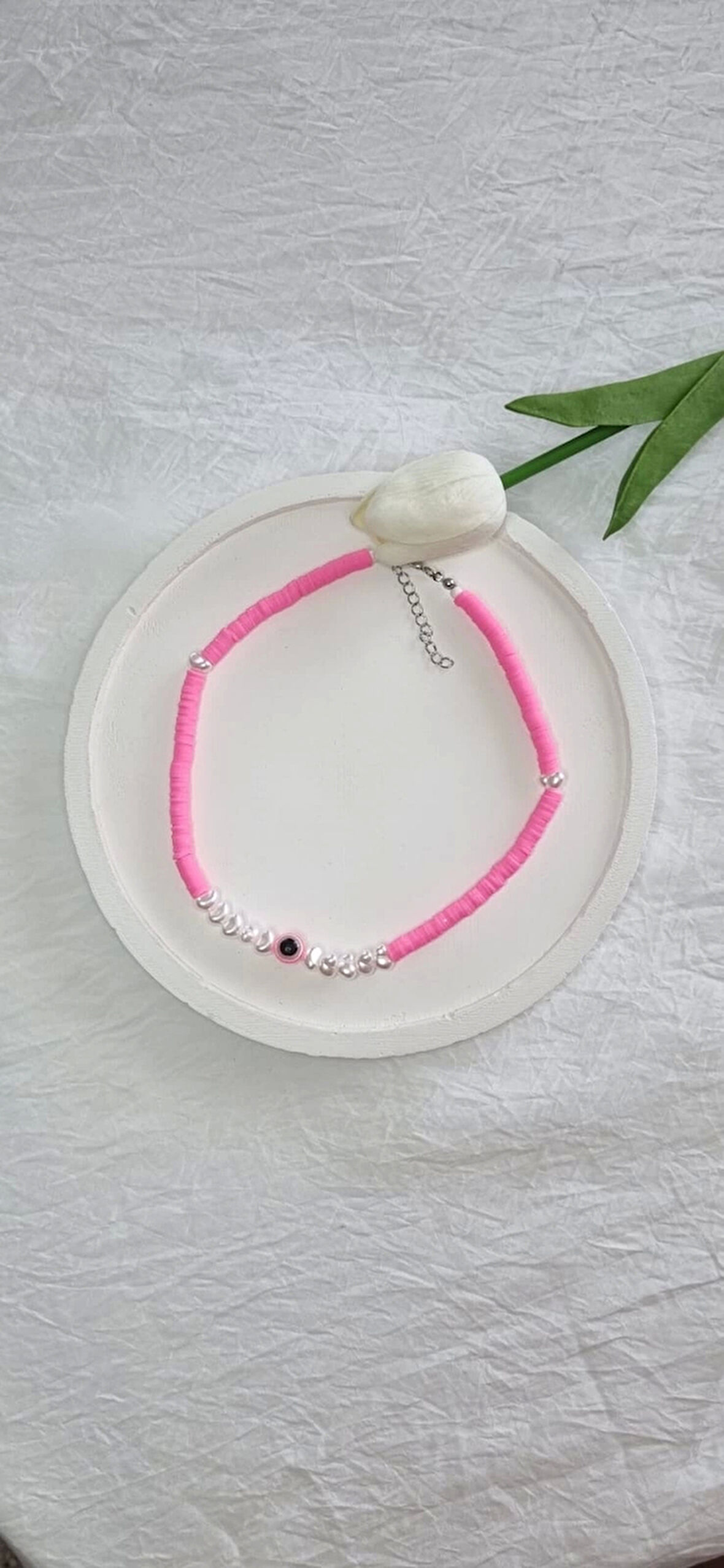 El Yapımı Pembe Boncuk Kolye