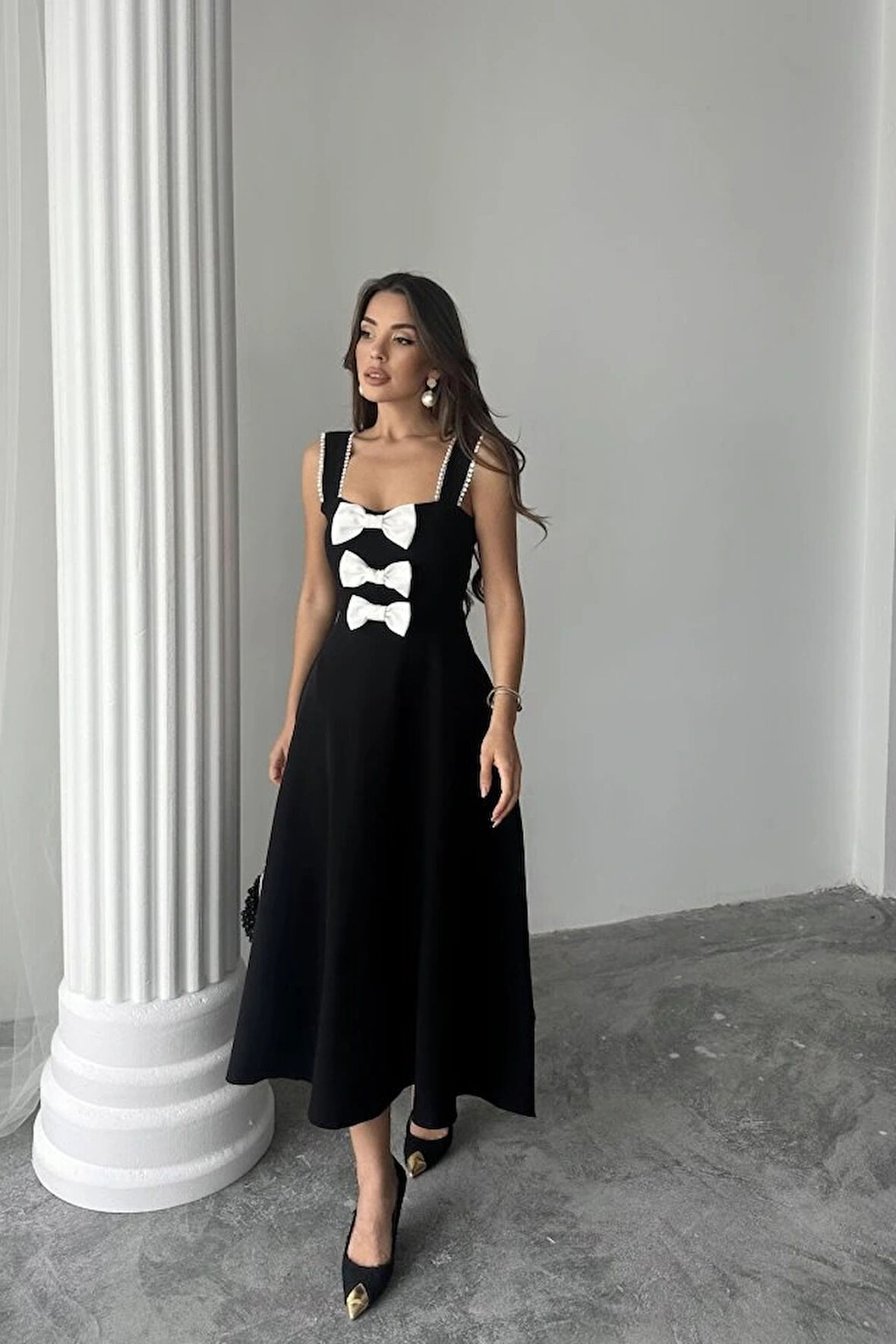 iyah Fiyonk Garnili Dantelli Elbise