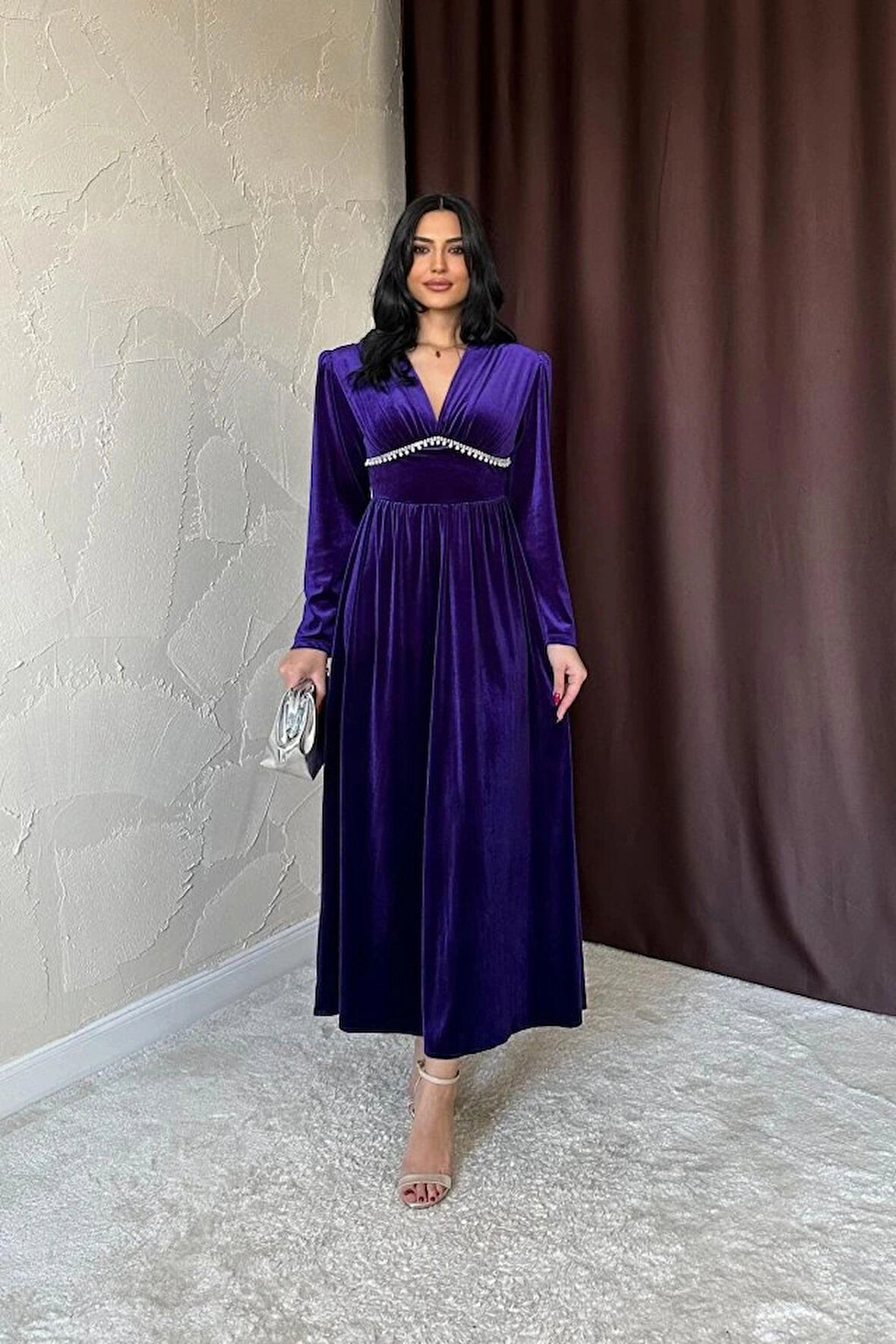 or Göğüs Altı Taşlı Elbise