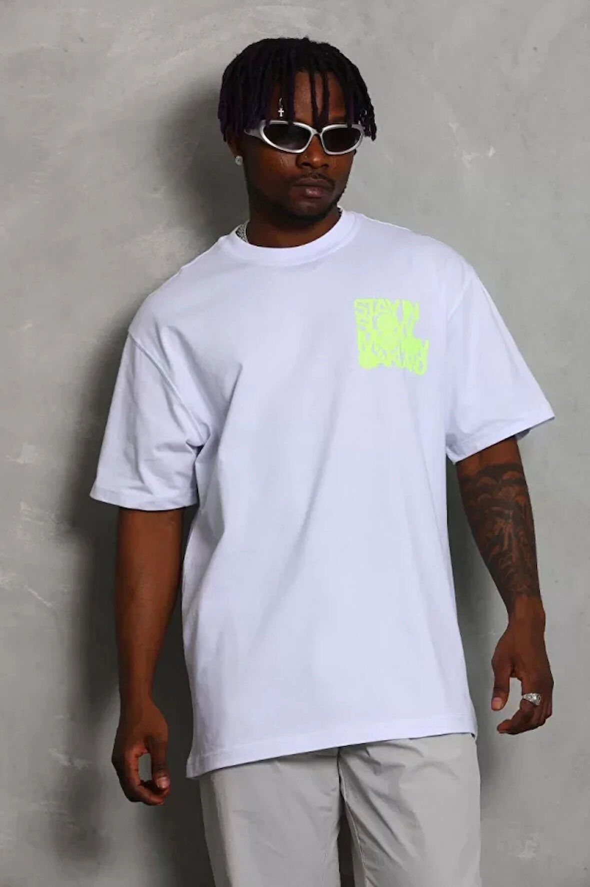 Unisex Oversize Baskılı Bisiklet Yaka Thirt  Beyaz