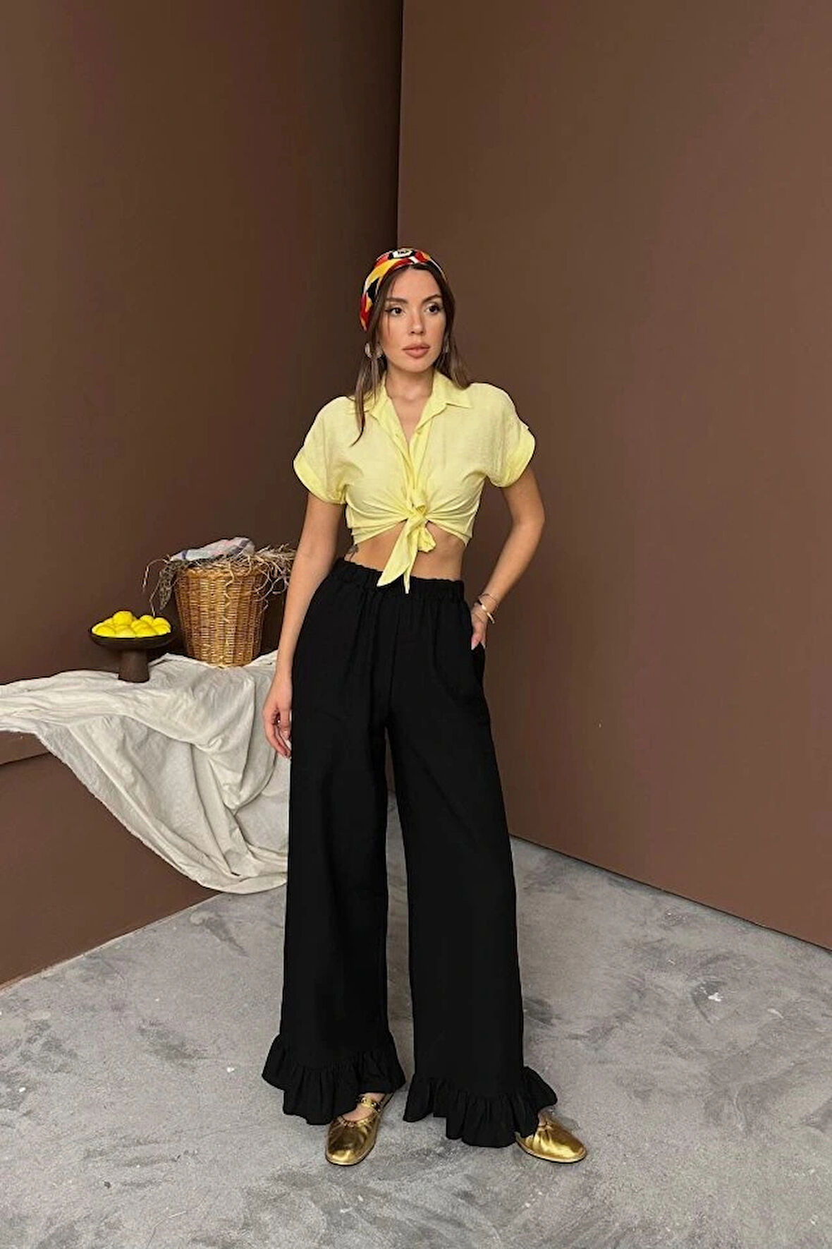 iyah Paçası Fırfırlı Keten Pantolon