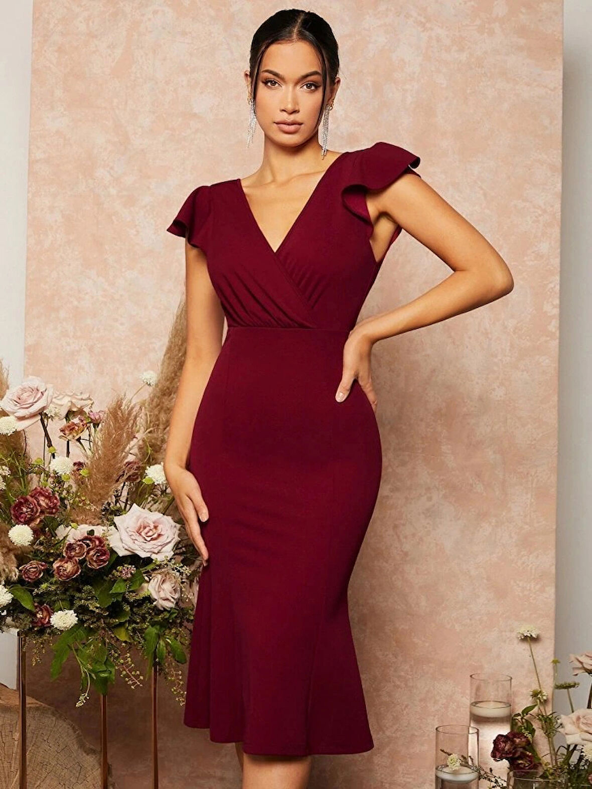 Kadın Kısa Kelebek Kollu Kruvaze Yaka Ithal Krep Midi Elbise