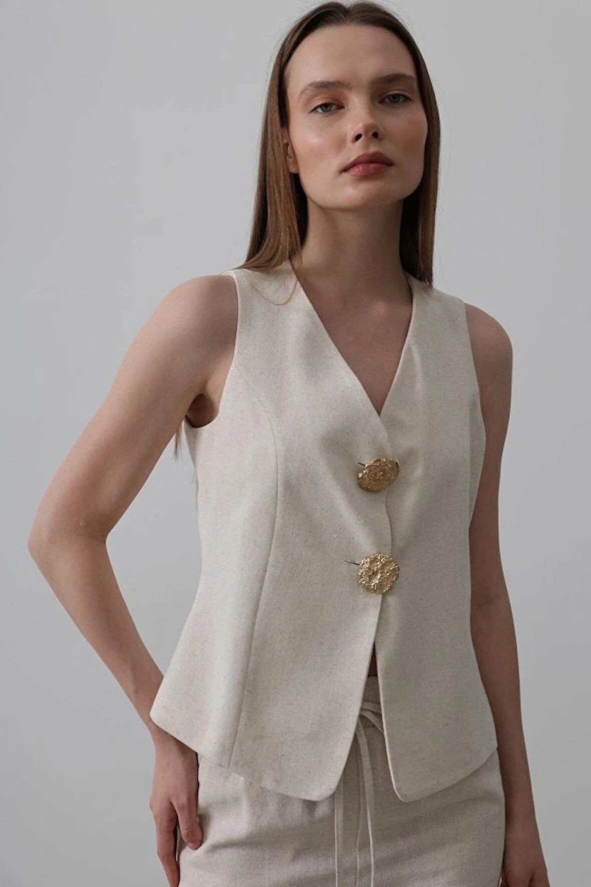 Düğme Detaylı Yelek  Krem