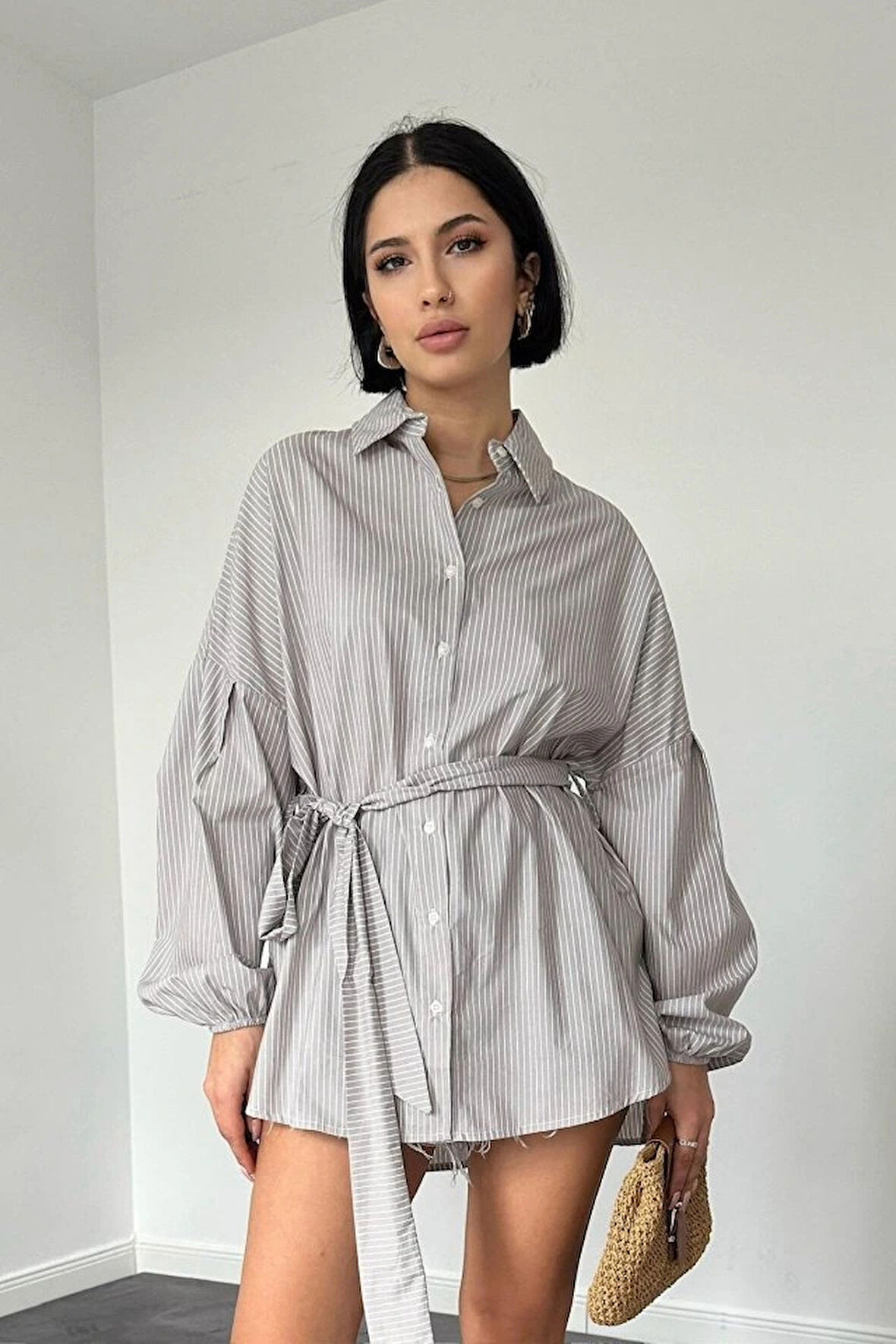 Kahverengi Çizgili Poplin Kuşaklı Gömlek