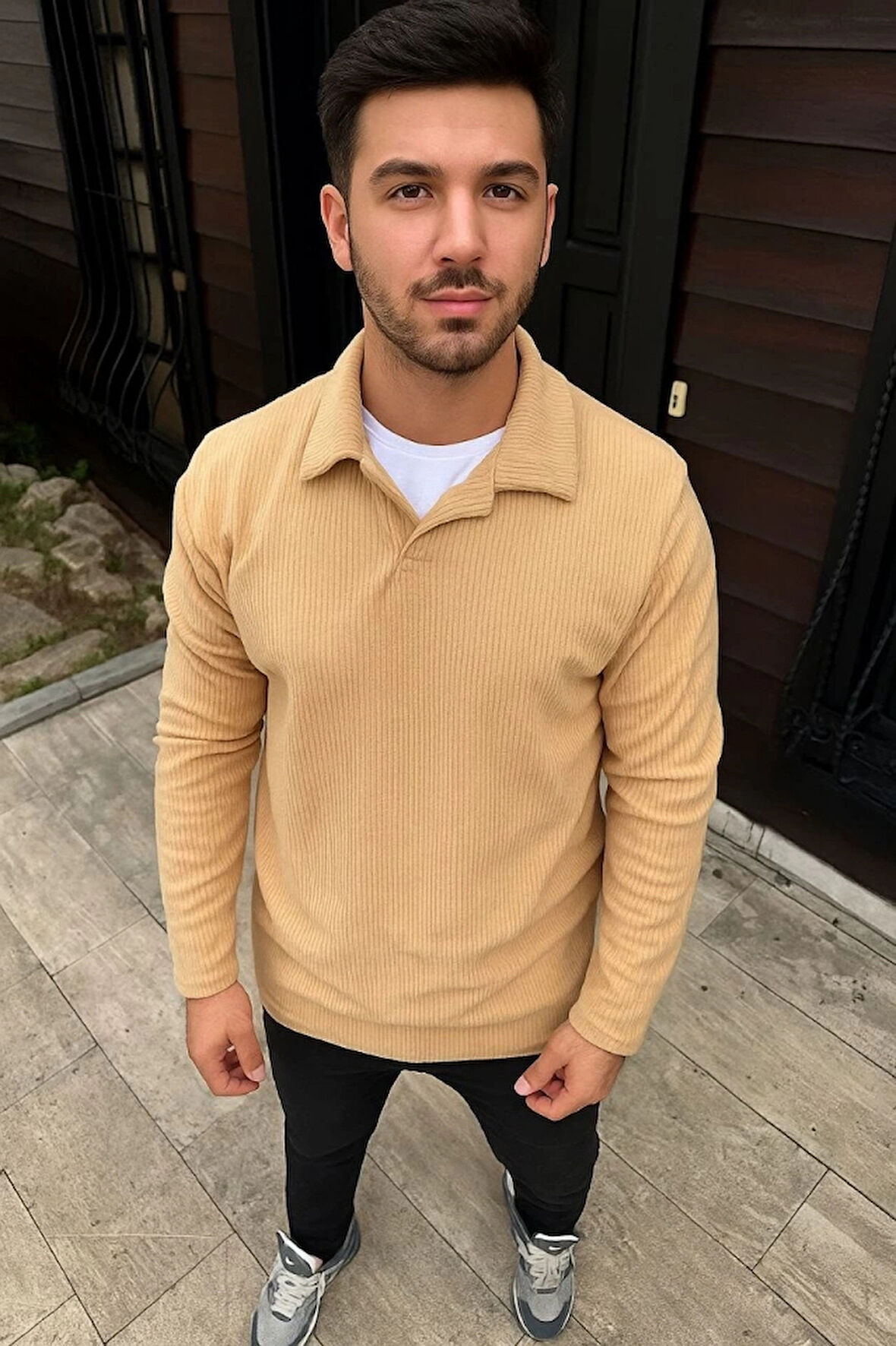 Erkek Fitilli Polar weatshirt – Düğmesiz Polo Yaka, Oversize Rahat Kalıp, Kalın Polar Kumaş, Kışlık Ve Baharlık Şık Günlük Üst  Bej