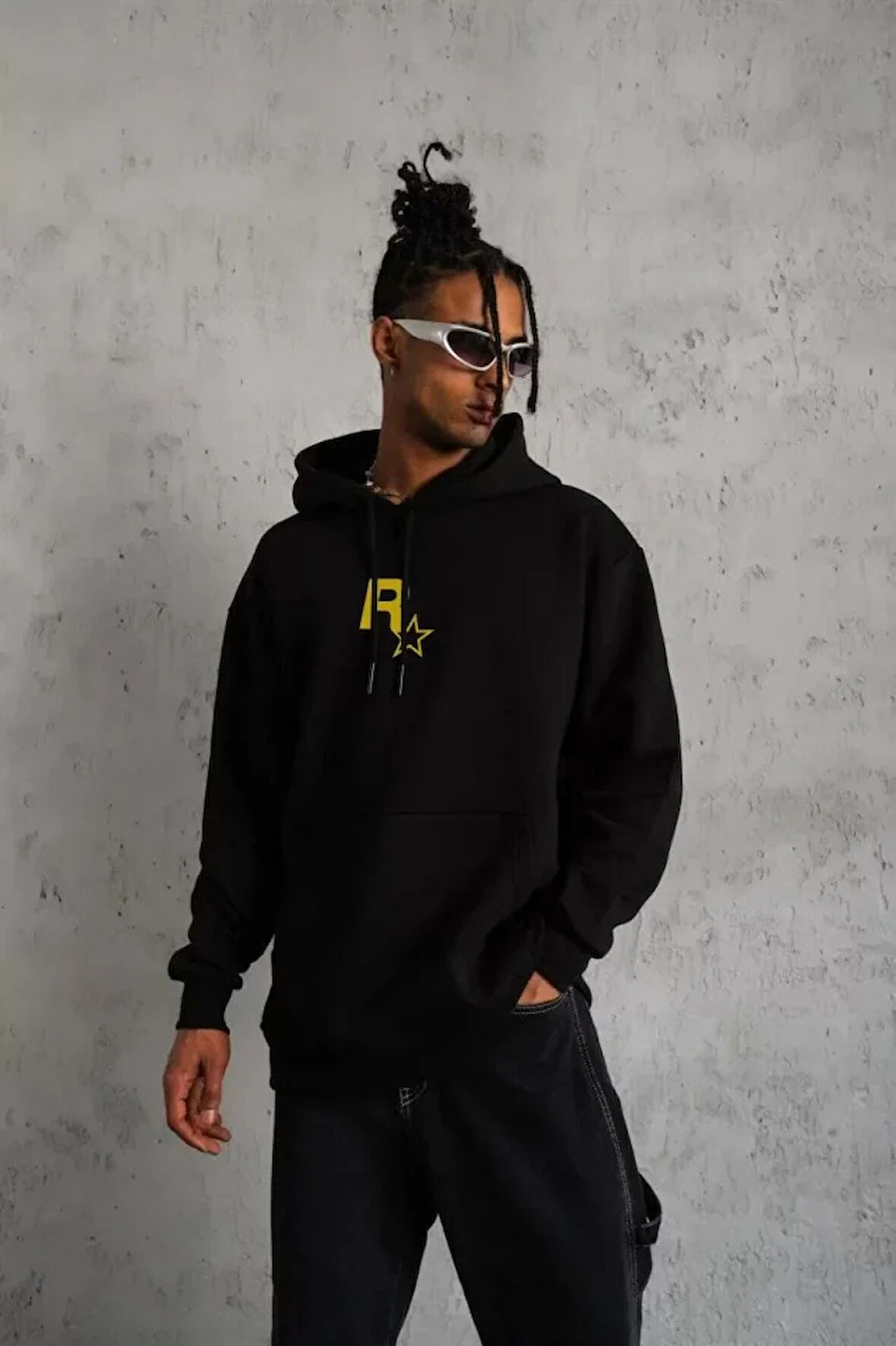 Unisex Kapşonlu Baskılı weetshirt  iyah