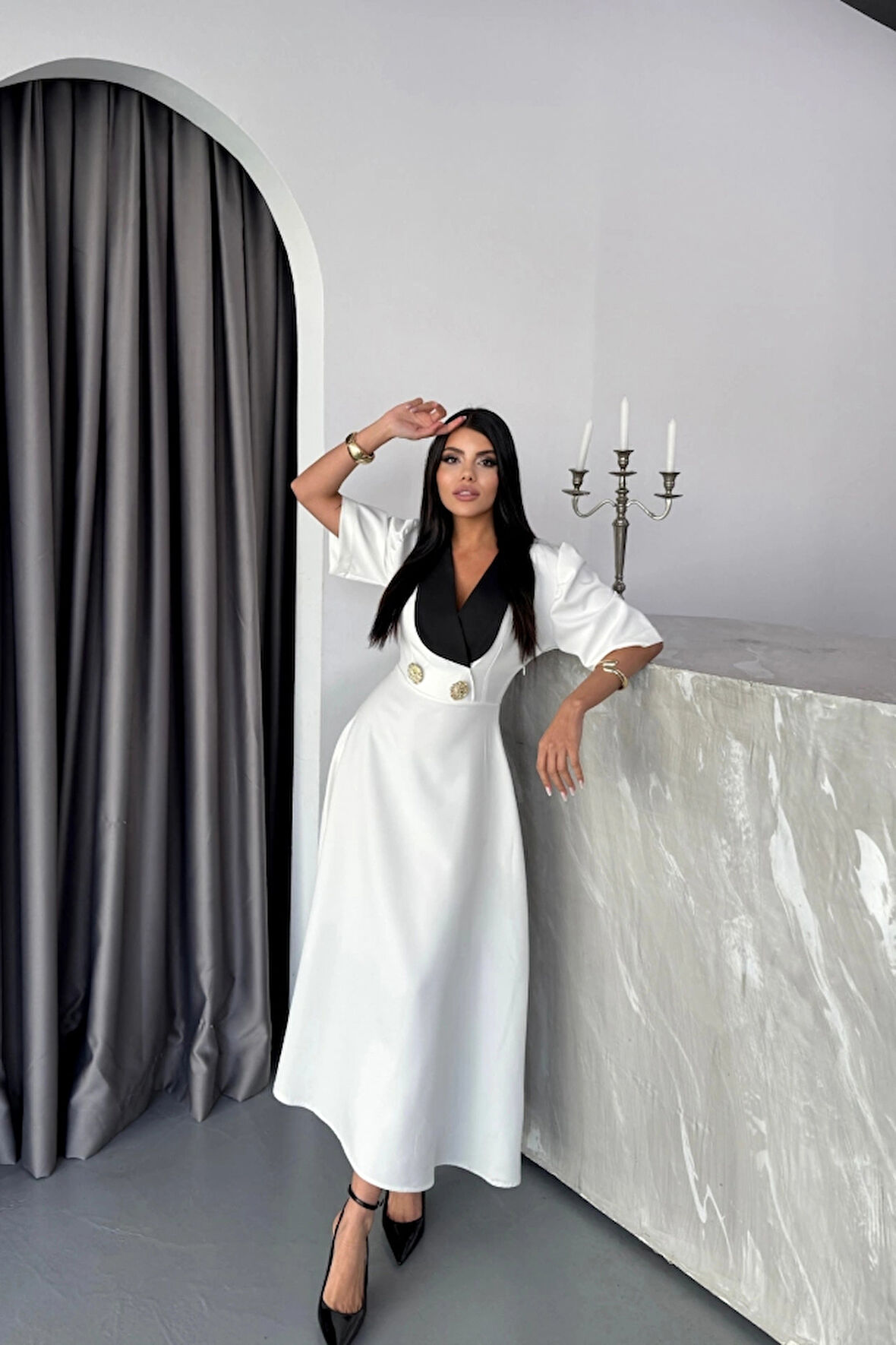 TAARI ELBİE CEKET YAKA GOLD DÜĞE DETAYLI KIA KOL  Beyaz