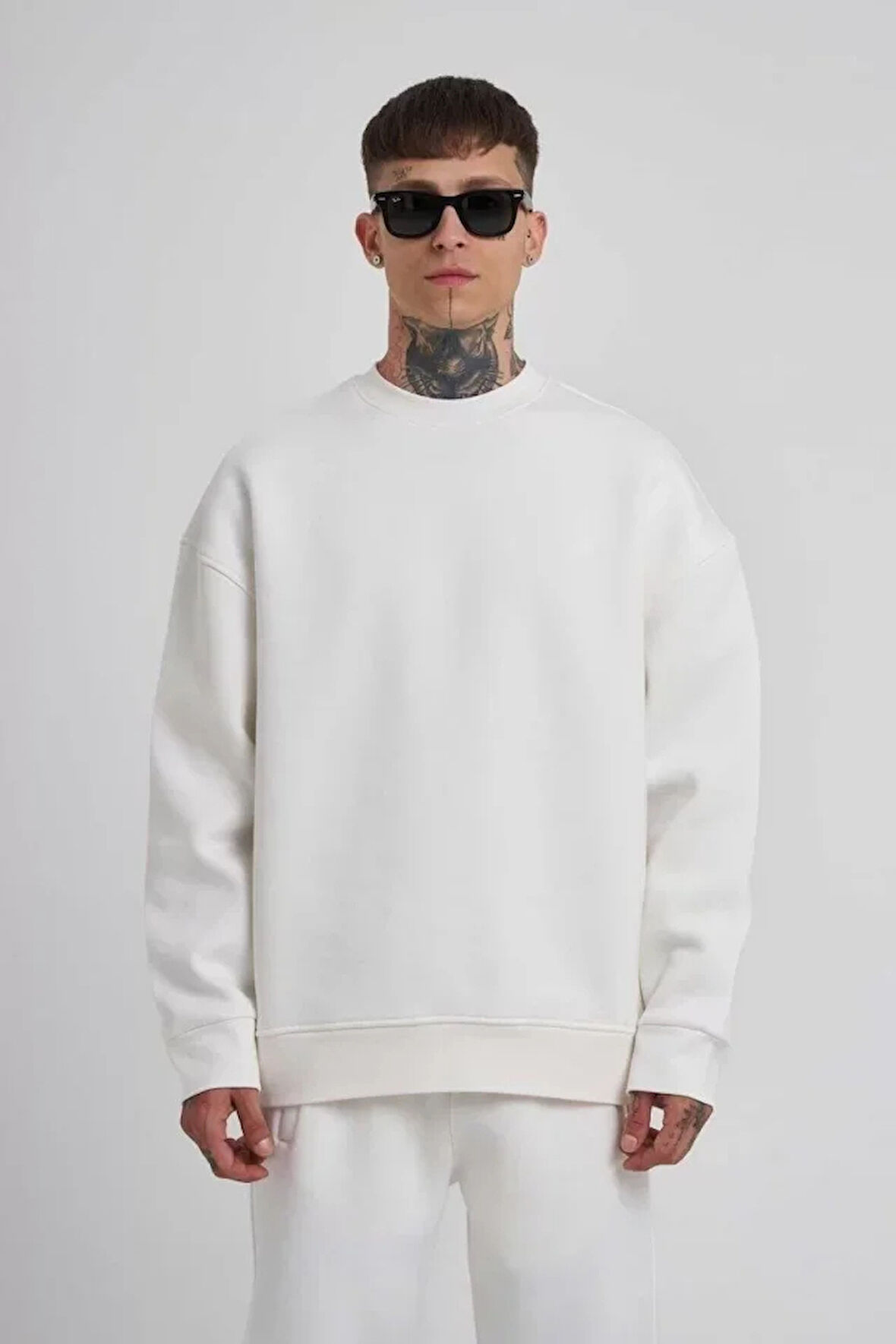 Unisex Biskilet Yaka Üç İplik weathirt  Beyaz