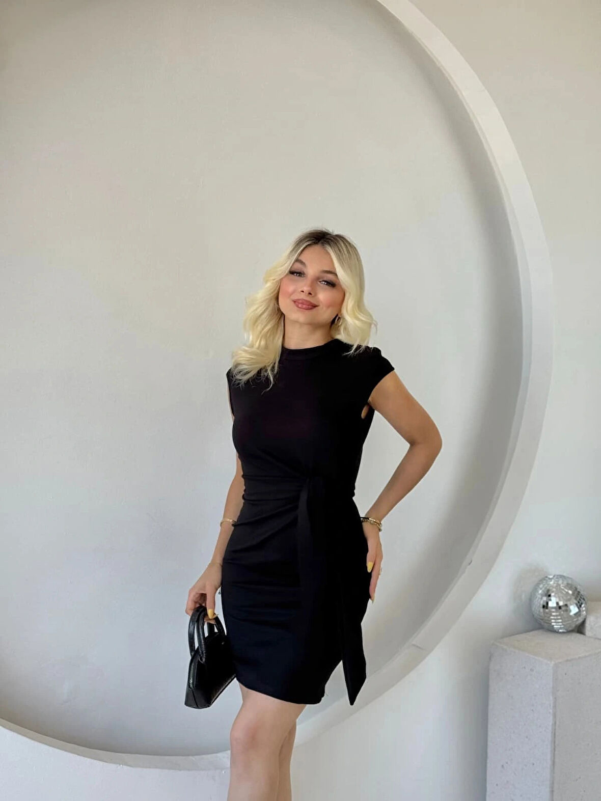 Kadın Kısa Kap Kollu Bisiklet Yaka Belden Bağlamalı odal ini Elbise