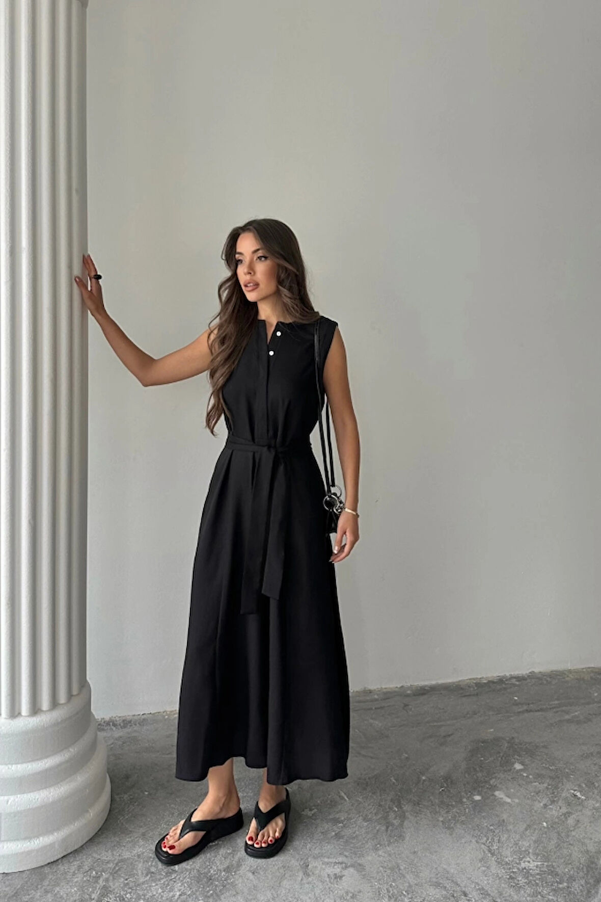 KETEN ELBİSE KOLSUZ BEL BAĞLAALI AXİ ELBİSE  Siyah