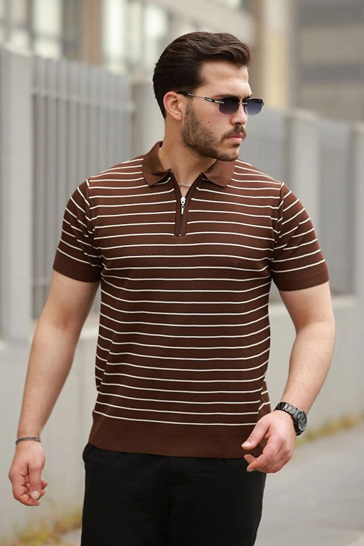 Erkek Fermuar Yakalı çizgili Kısa Kollu Tshirt