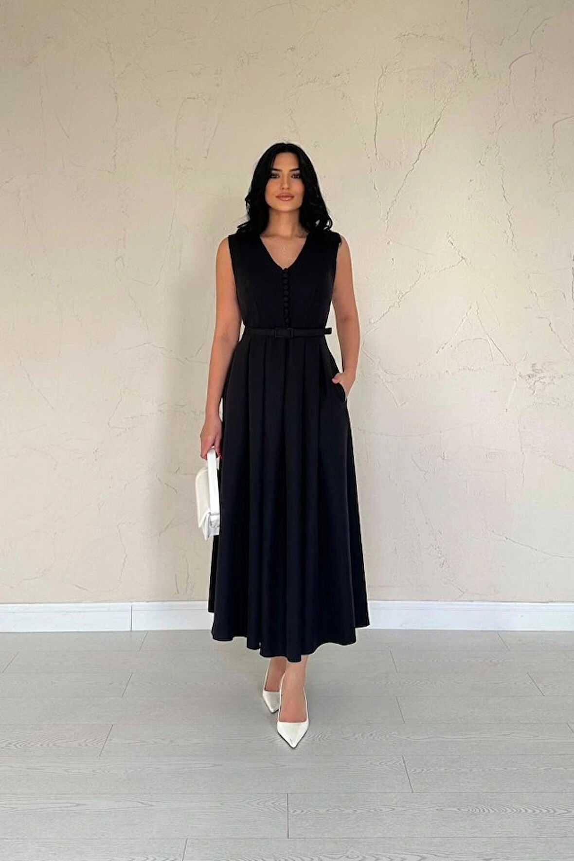 iyah Önü Britli Pileli Elbise