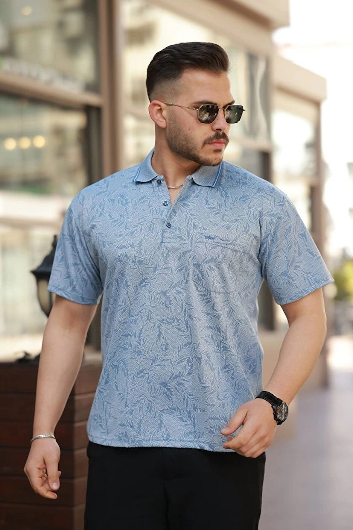 Erkek Yakalı Jakar Baskılı Kısa Kollu Tshirt