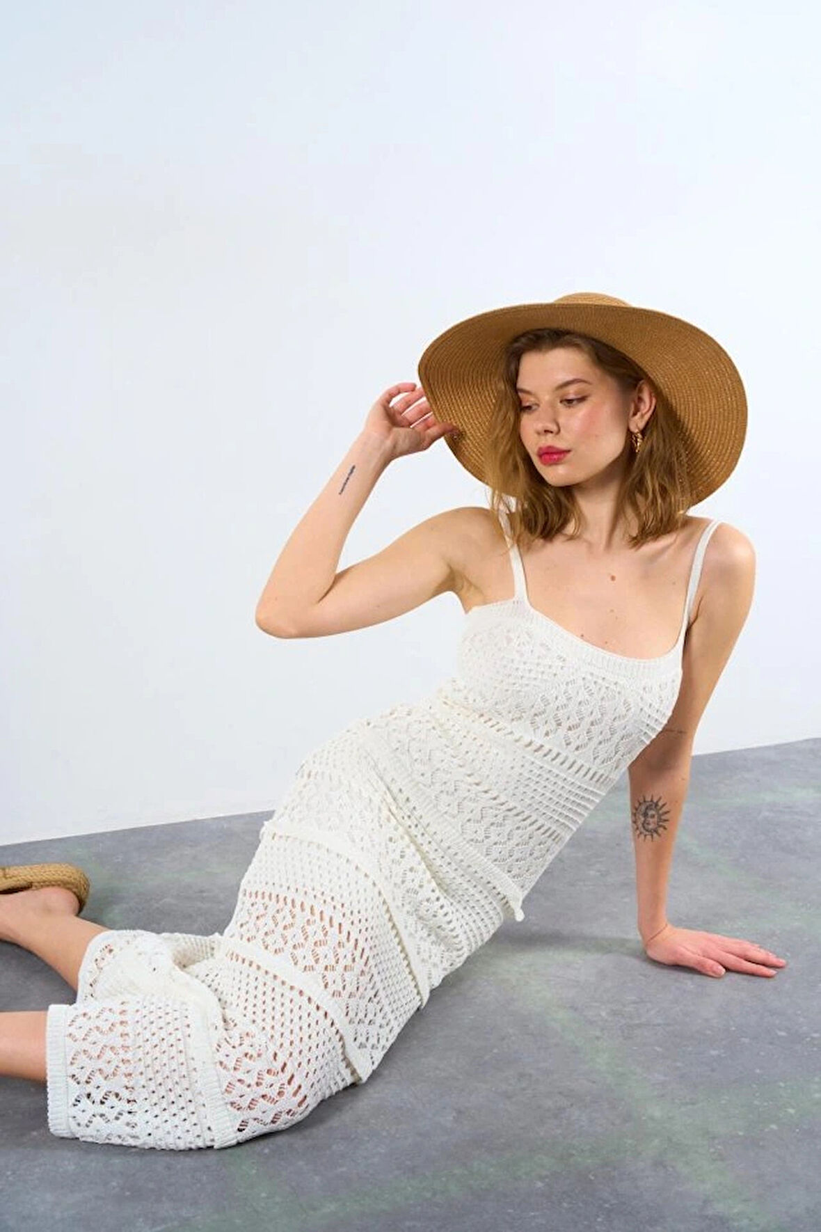 Ajurlu Astarlı Elbise  Ekru