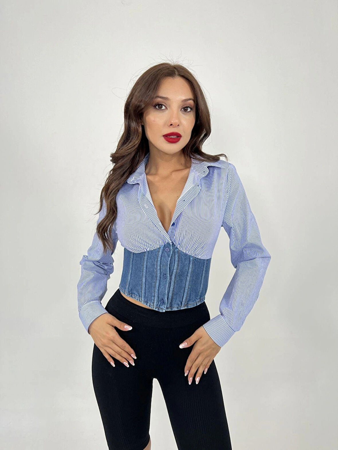 6963 GÖEKAVİ BEYAZ ÇİZGİİ