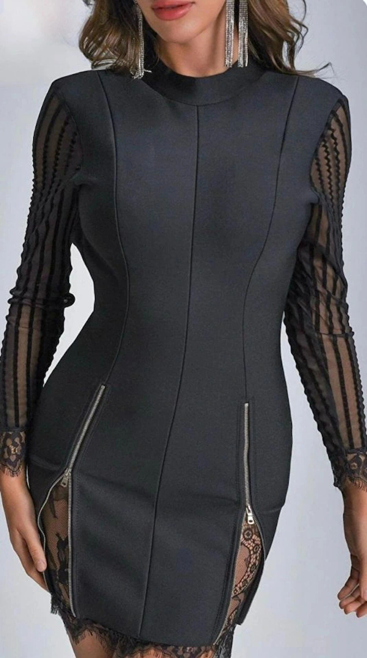 Kadın Kolları Ve Etek Ucu Dantel Detay Fermuar Dekolteli kuba Kumaş Mini Elbise