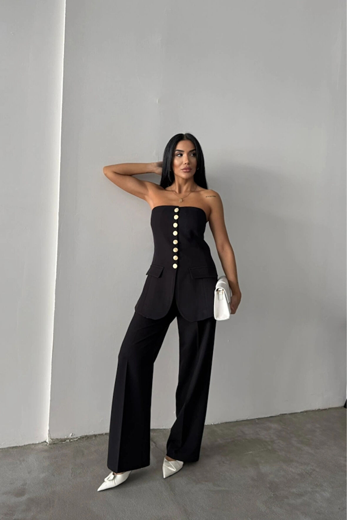 TAARIM GOLD DÜĞMELİ TRABLEZYELEK  iyah