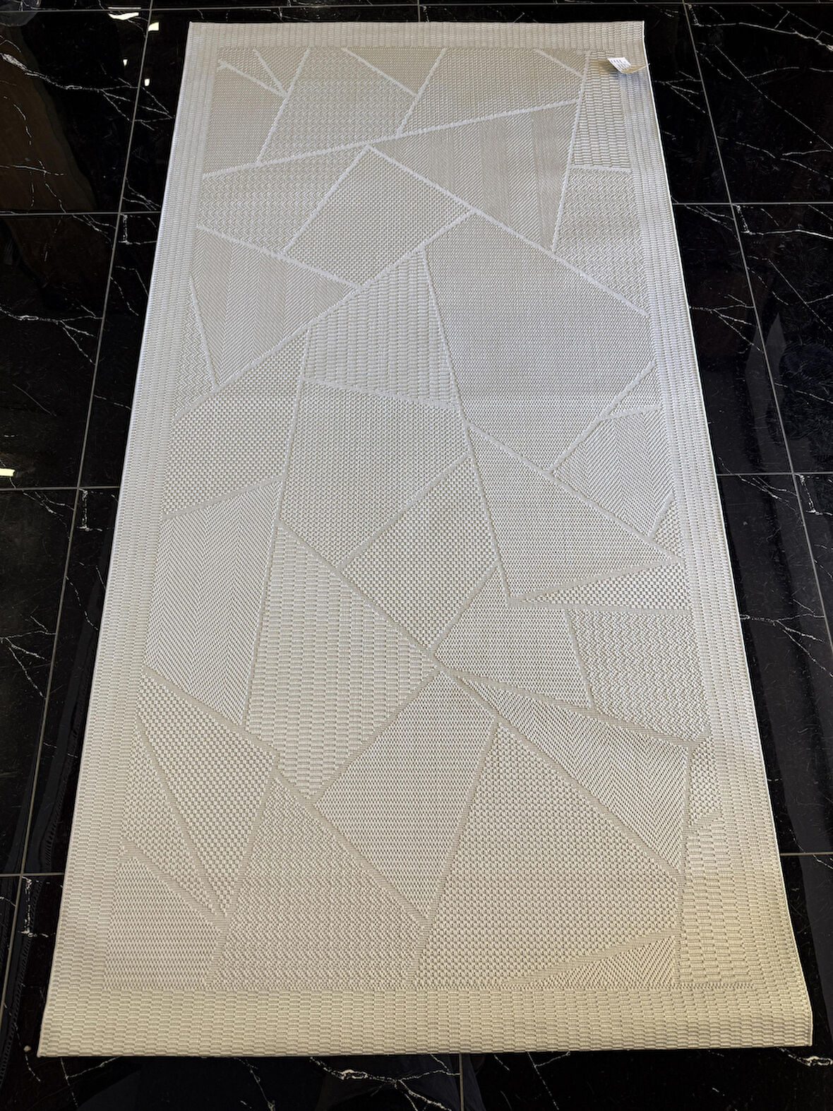 Eko Mono MNO LUX 01 Grey Hav Toz Vermez Kaymaz Tabanlı Şık Kilim