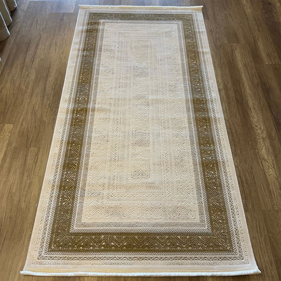 Hoom Rugs Valeria 1074 Gold Mikrofiber İpeksi Modern Halı