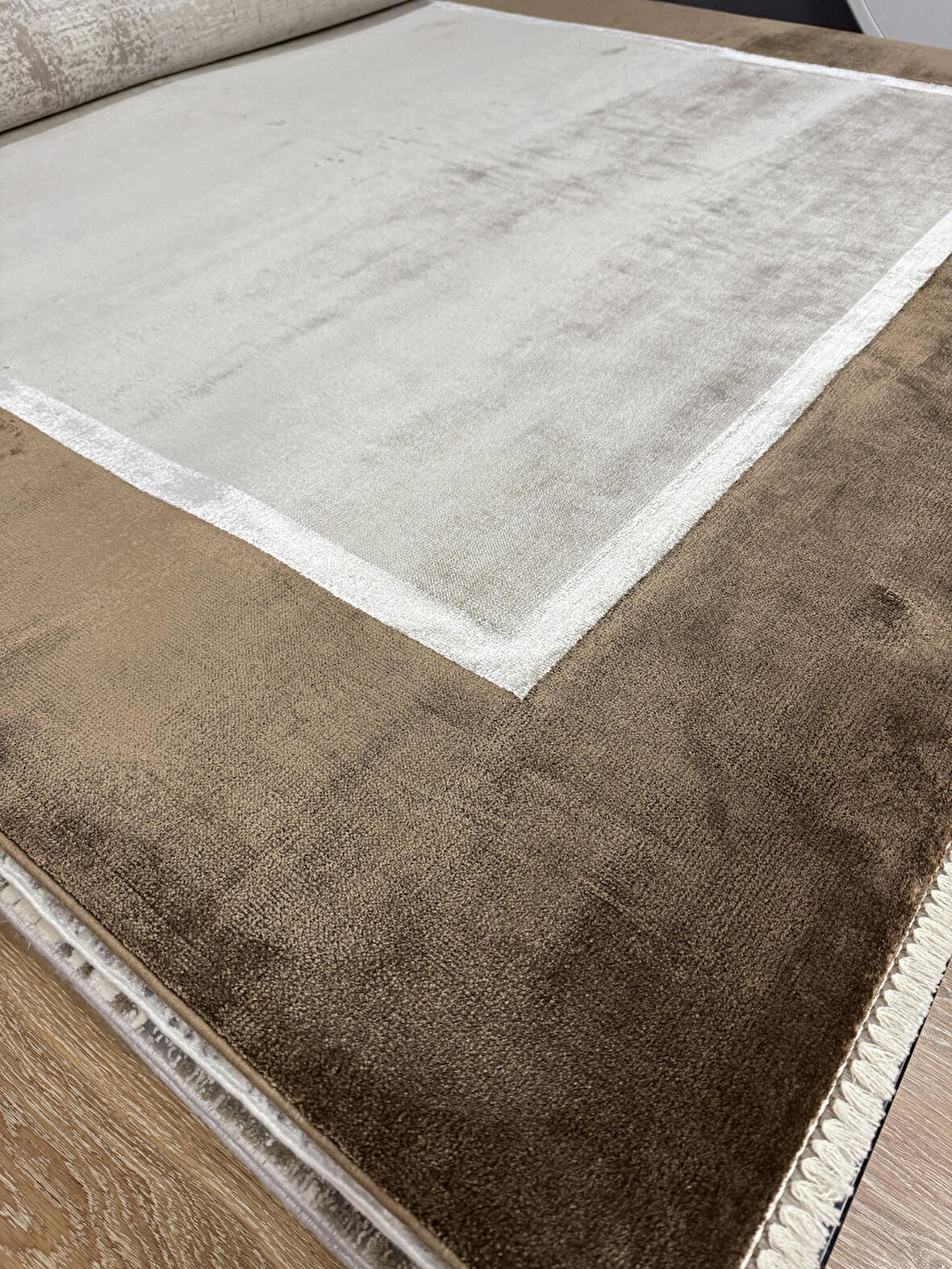 Hoom Rugs Overdye 601 Vizon Doğal Bambu & Viskon 10 mm Hav Modern Salon Halısı