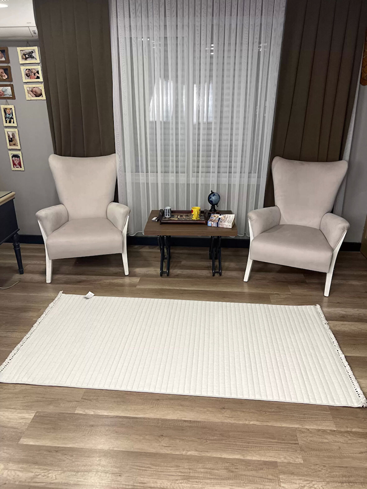 Hoom Rugs Prag 9213 Krem Modern Makina Halısı