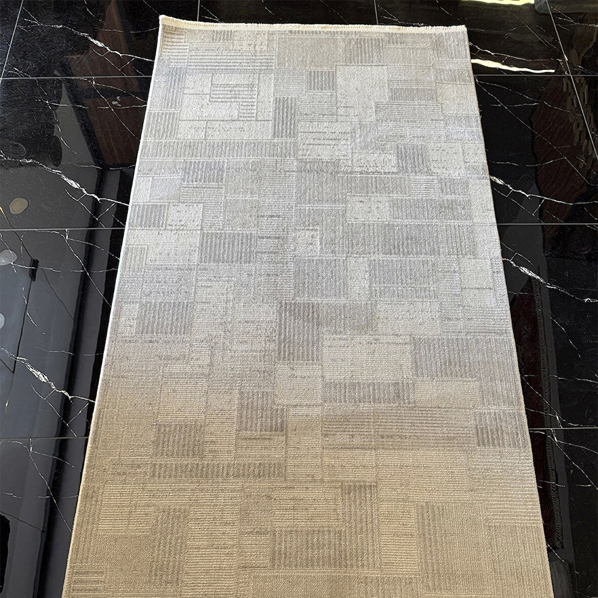 Hoom Rugs İpek 1134 Gri Akrilik Pamuk Taban Keçeleşmeyen Halı