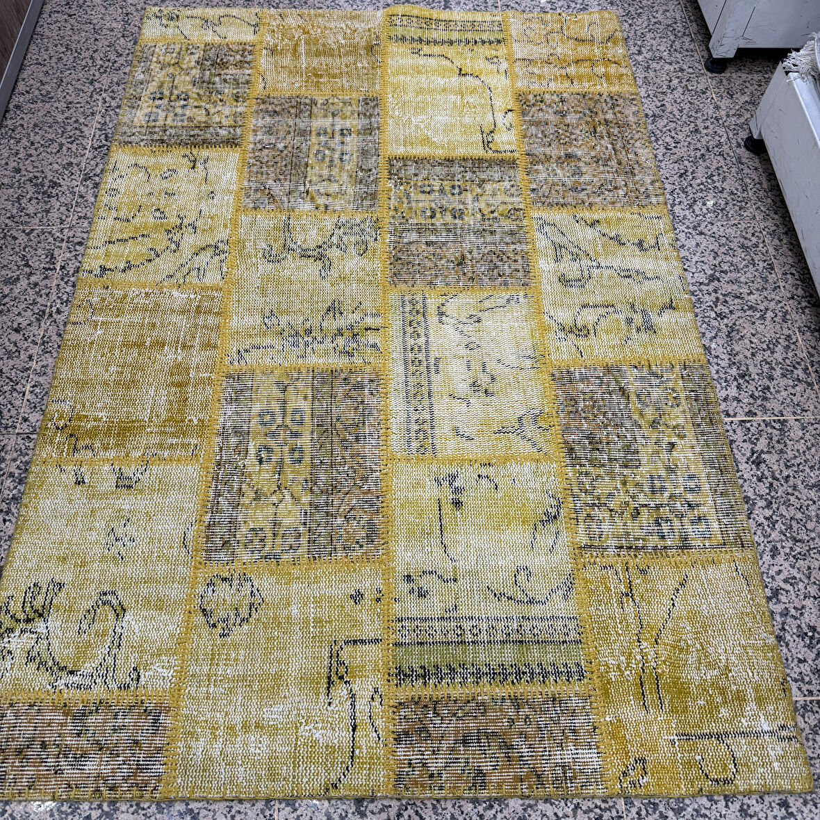 Hoom Rugs Antik Patchwork Sarı El Dokuma Kilim