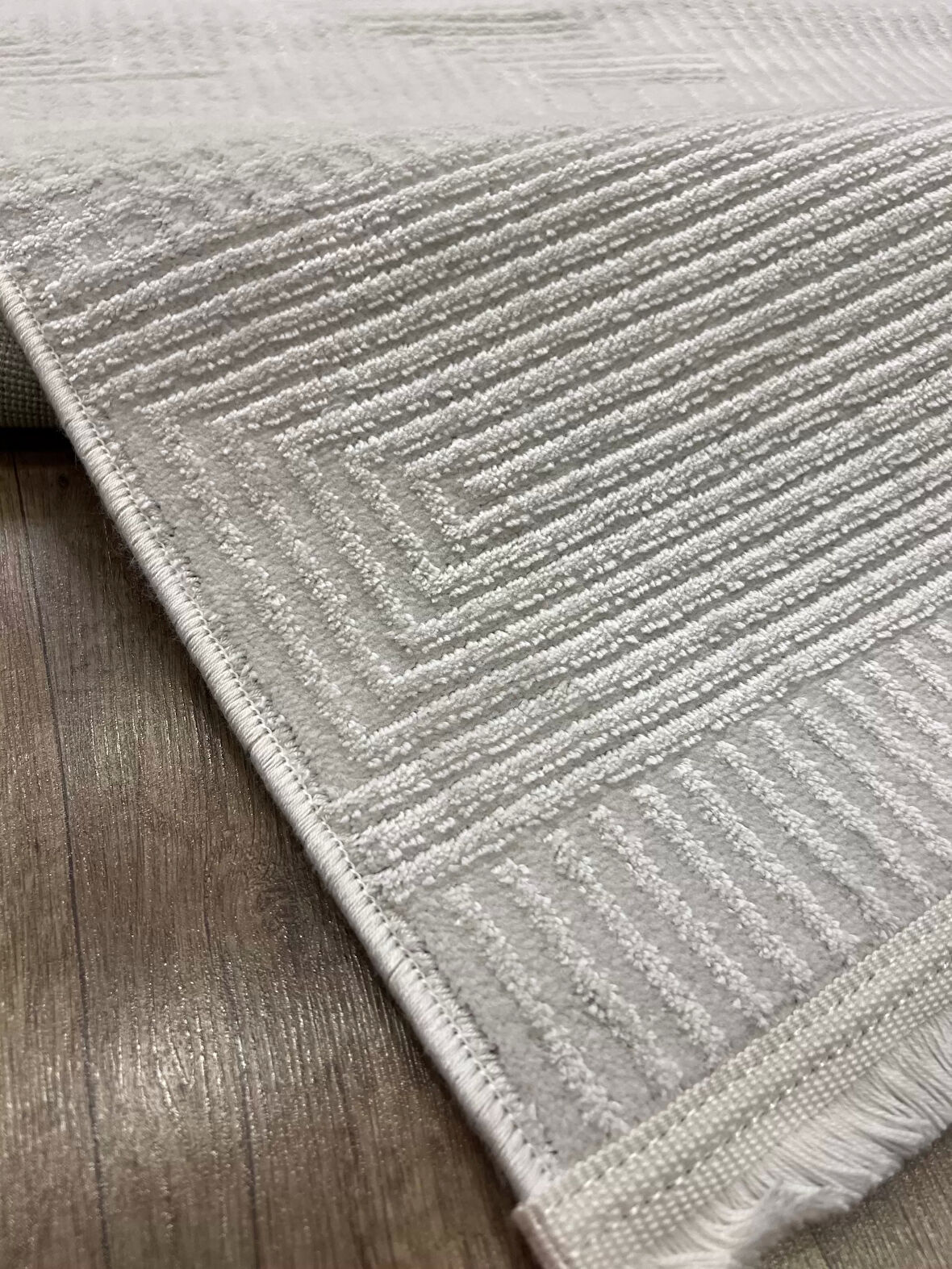 Hoom Rugs Thema 9413 Beyaz Modern Halı