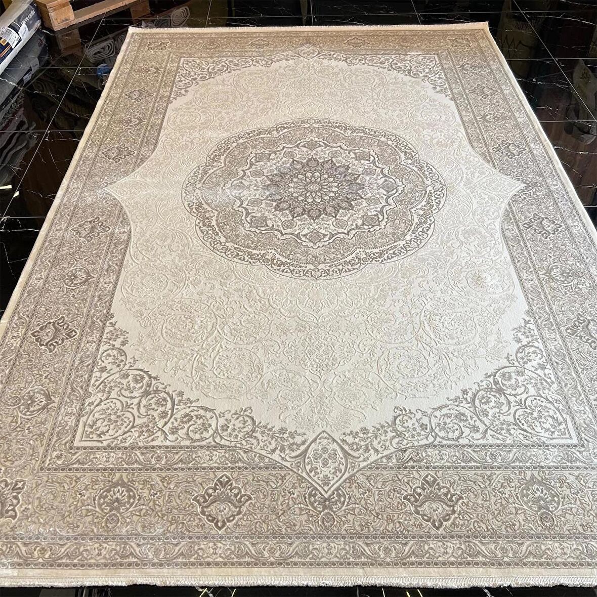 Sanat Halı Gusto 3731 Klasik Salon Halısı