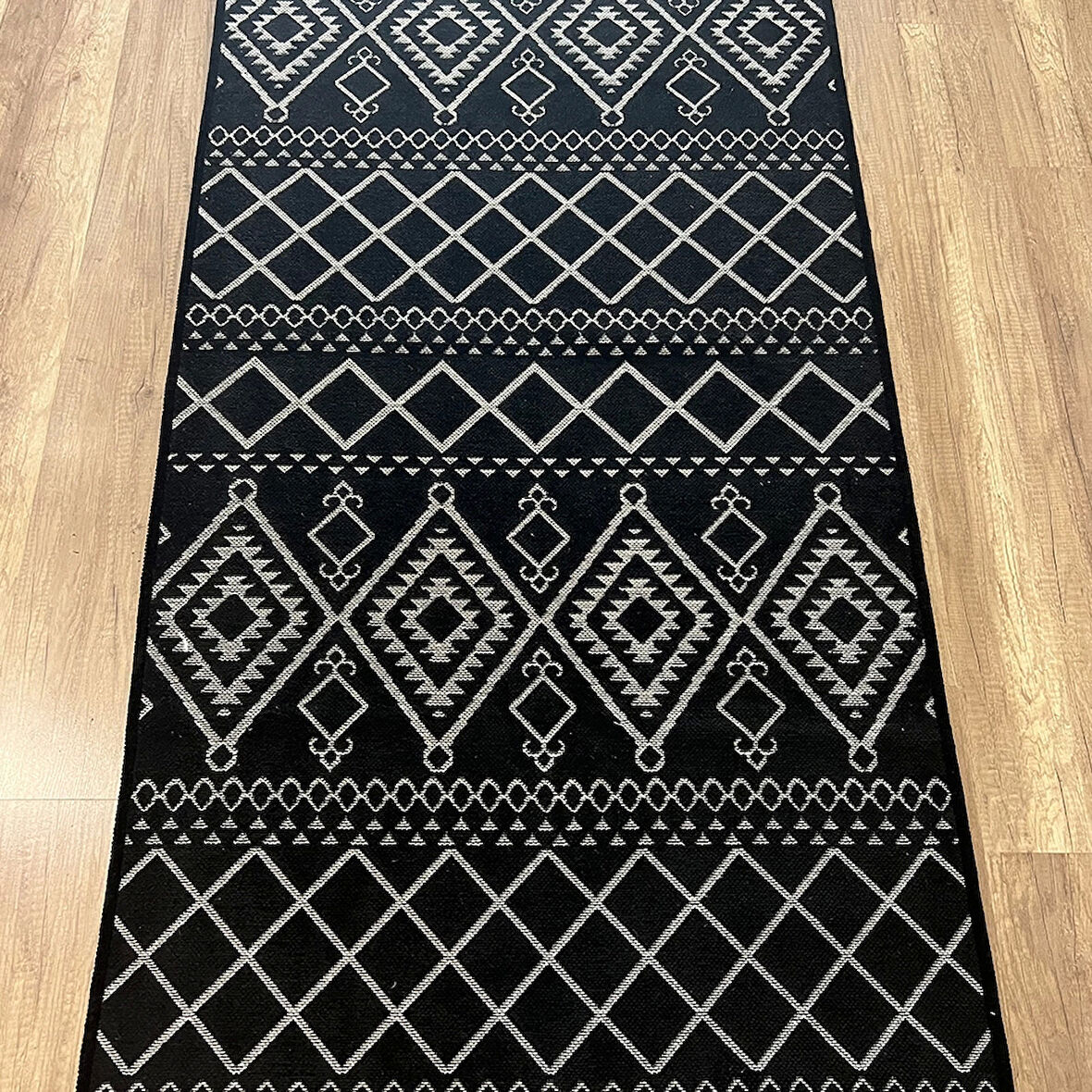 Hoom Rugs Fresh Cool 405 Yıkanabilir Siyah Modern Halı