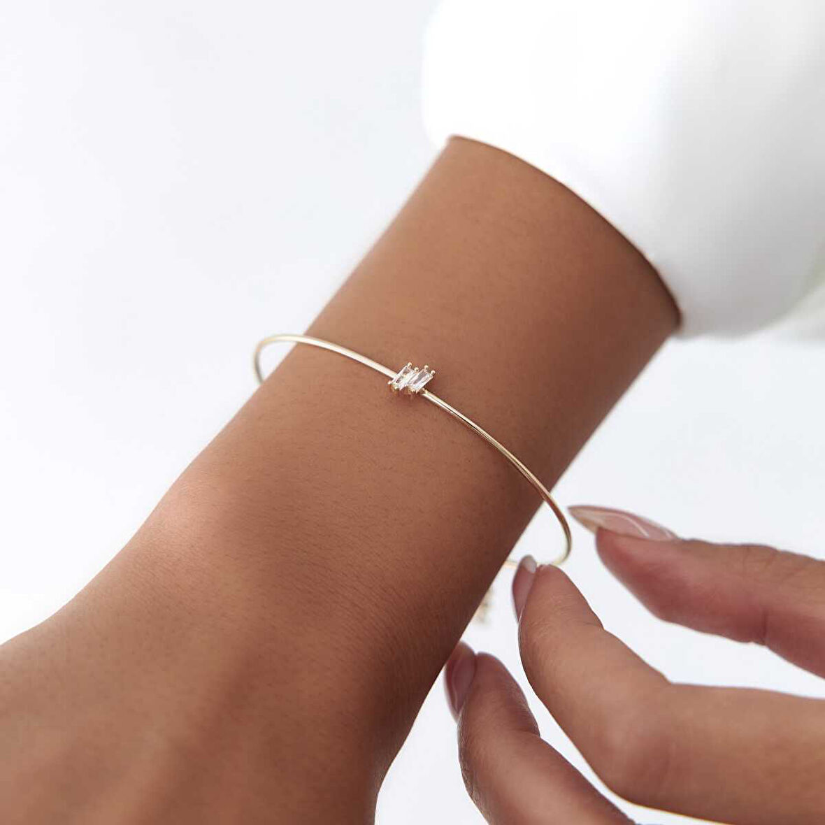 İki Taş Asimetri Kelepçe