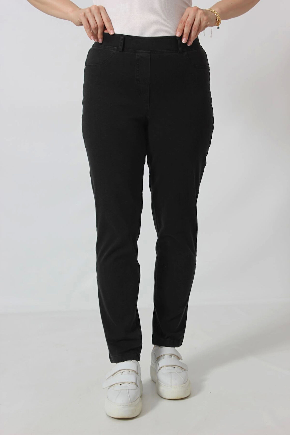 PS-105 GİZLİ CEP DETAYLI TOPARLAYICI PUNTOROMA SİYAH TAYT