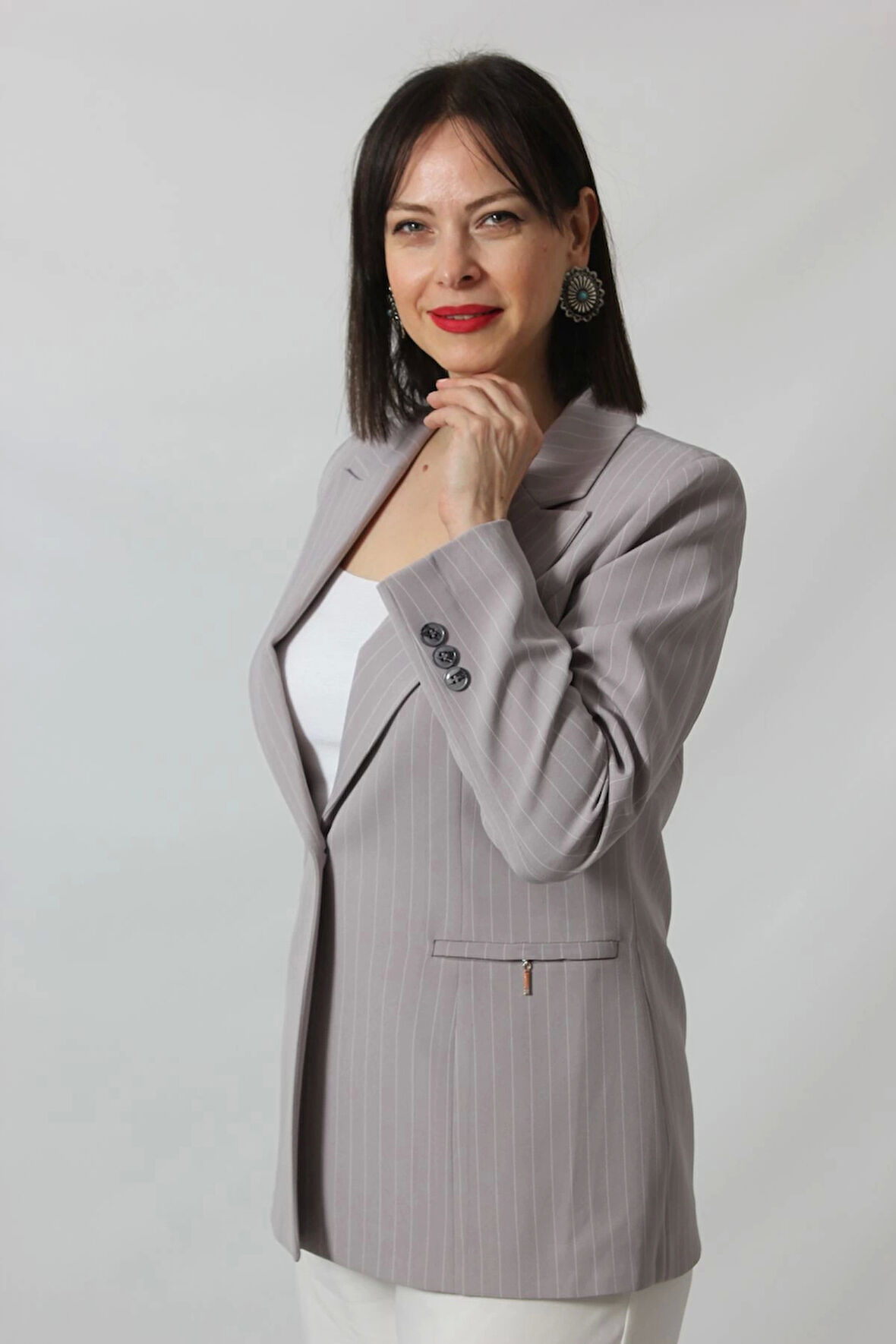 1906 Gri Çizgili Fermuarlı Cep Aksesuarlı  Kadın Büyük Beden Blazer Ceket