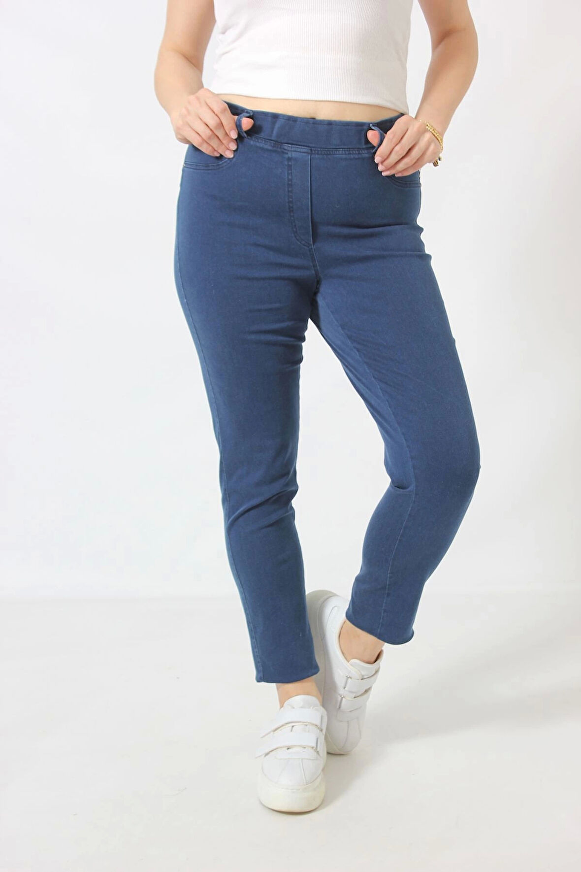 P-105 GİZLİ CEP DETAYLI TOPARLAYICI PUNTOROMA LACİVERT TAYT