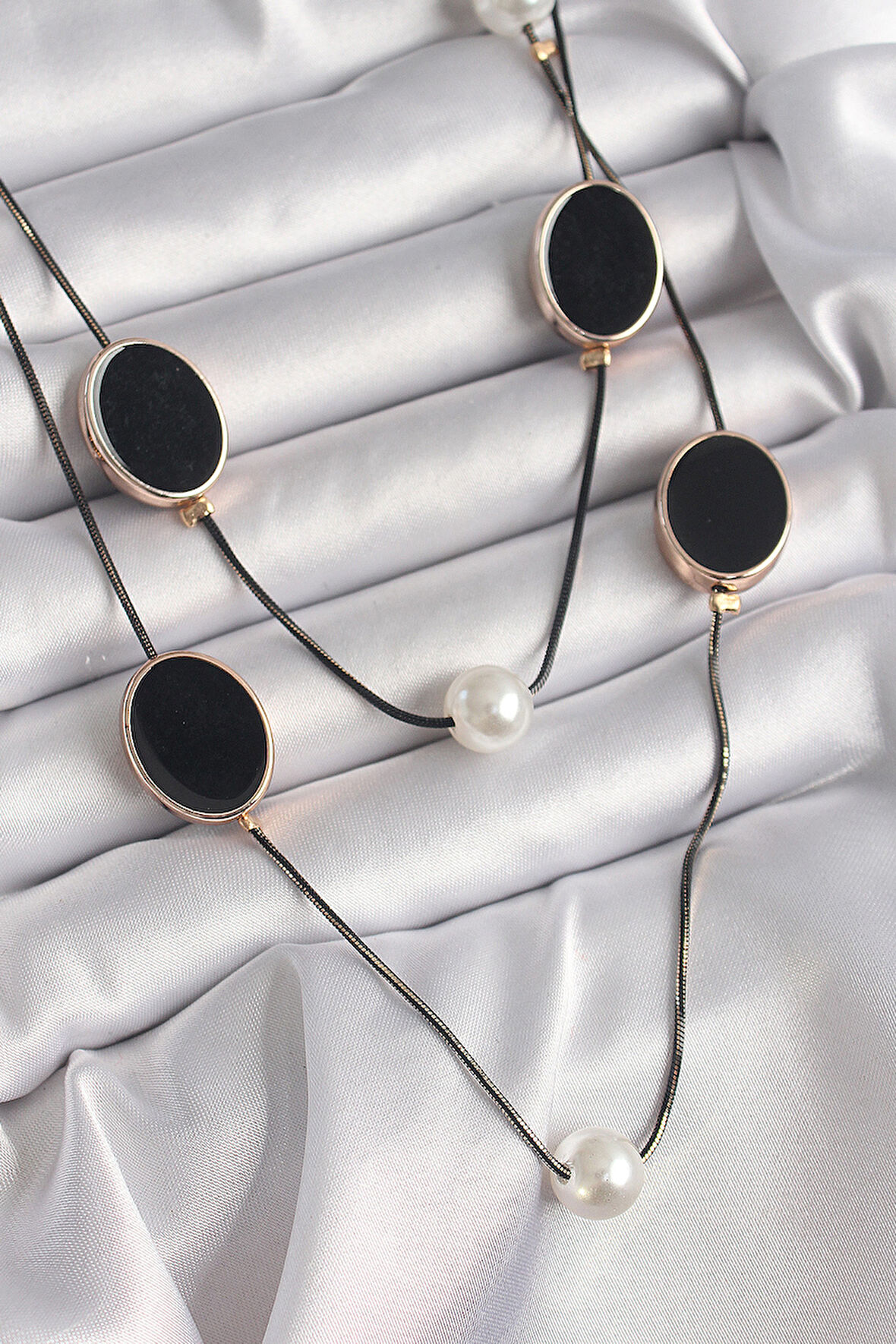 Pirinç Siyah Renk Zincir İnci Detaylı Çoklu Kadın Kolye - TJ-BKO9621