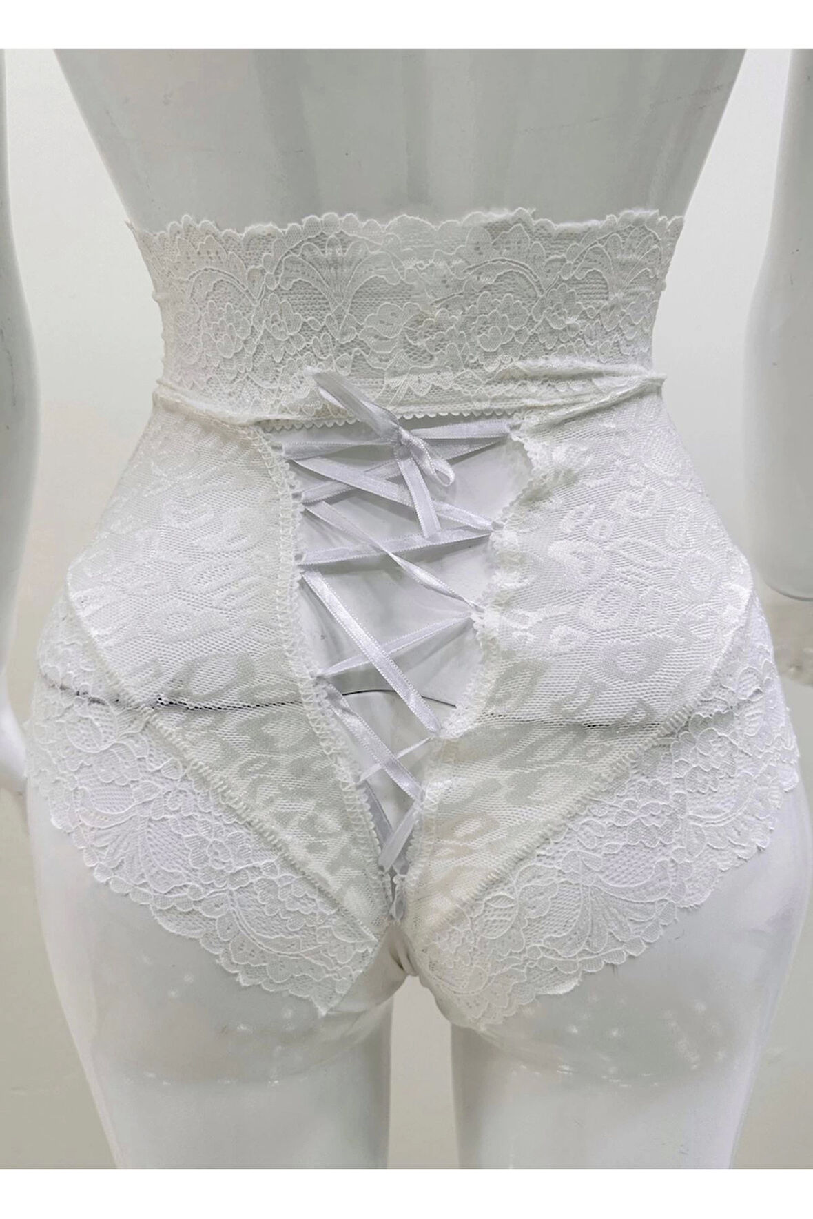 Ekru Dantelli Yüksek Bel Külot Venüs-k1012