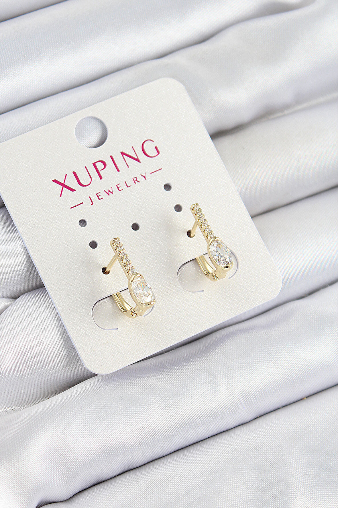 Xuping Zirkon Taşlı I Model Gold Renk Kadın Küpe - TJ-BKP10842