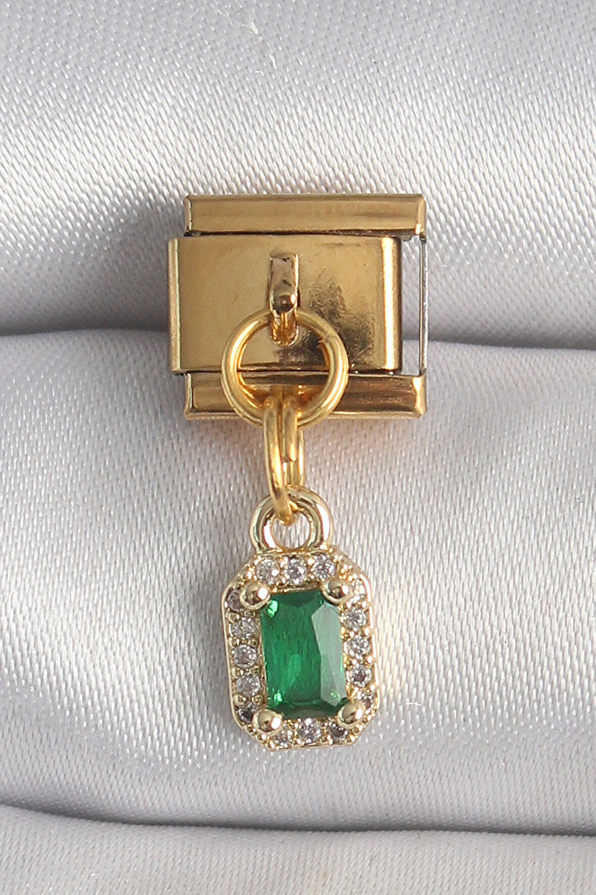 316L Çelik Gold Renk Sallantı Kare Yeşil Zirkon Taşlı Nomination Charm - TJ-BC1352