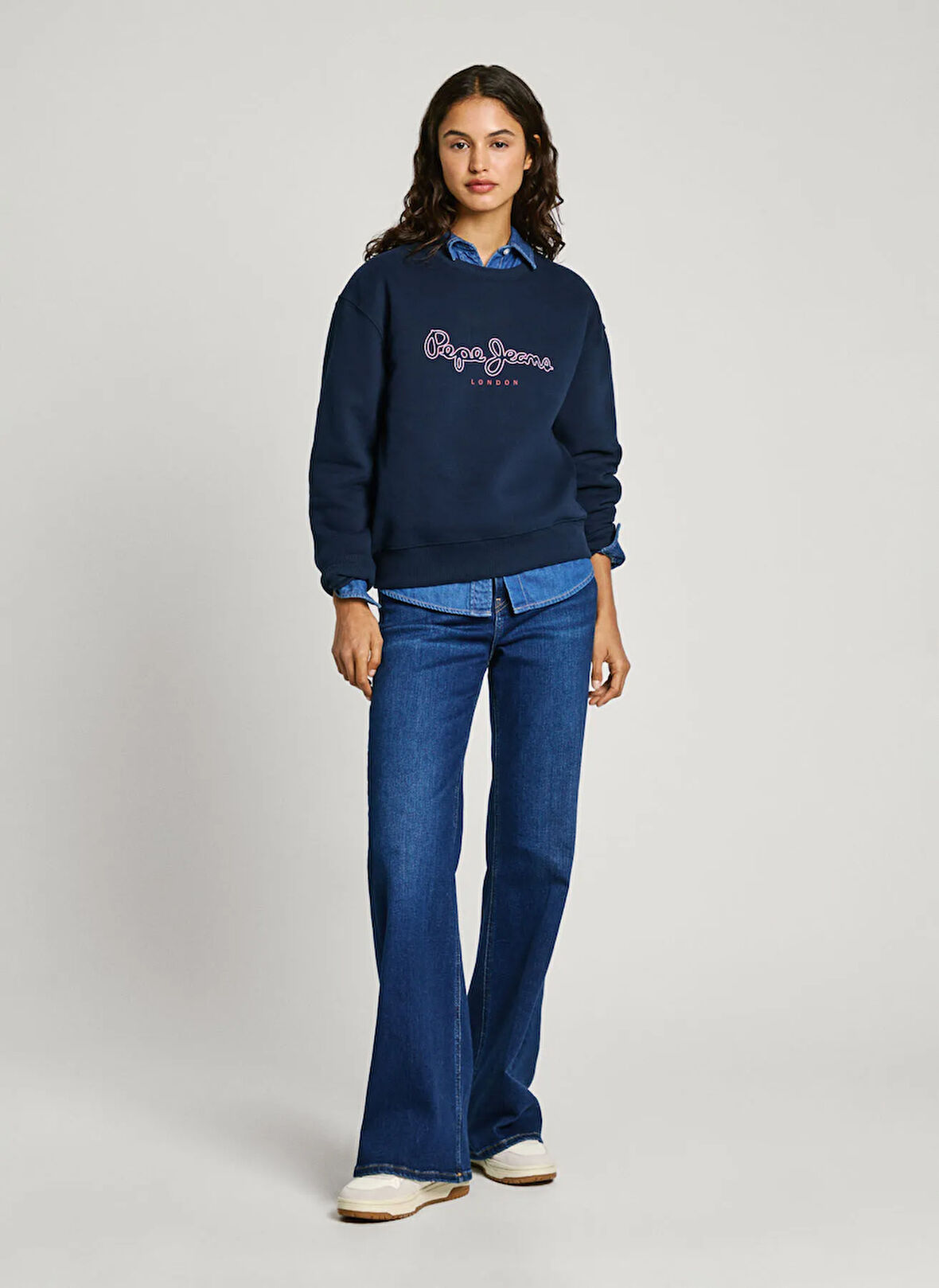 Pepe Jeans Yuvarlak Yaka Baskılı Lacivert Kadın Sweatshırt PL581460