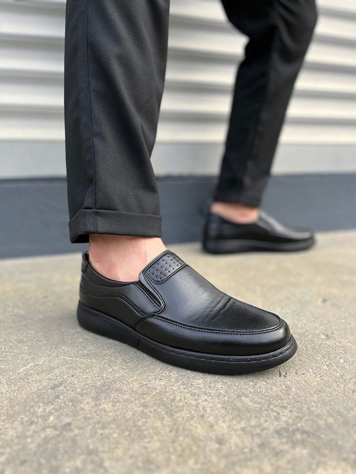 Tb0410 Classique Bağcıksız Cilt Erkek Günlük Klasik Ayakkabı Cst - Siyah