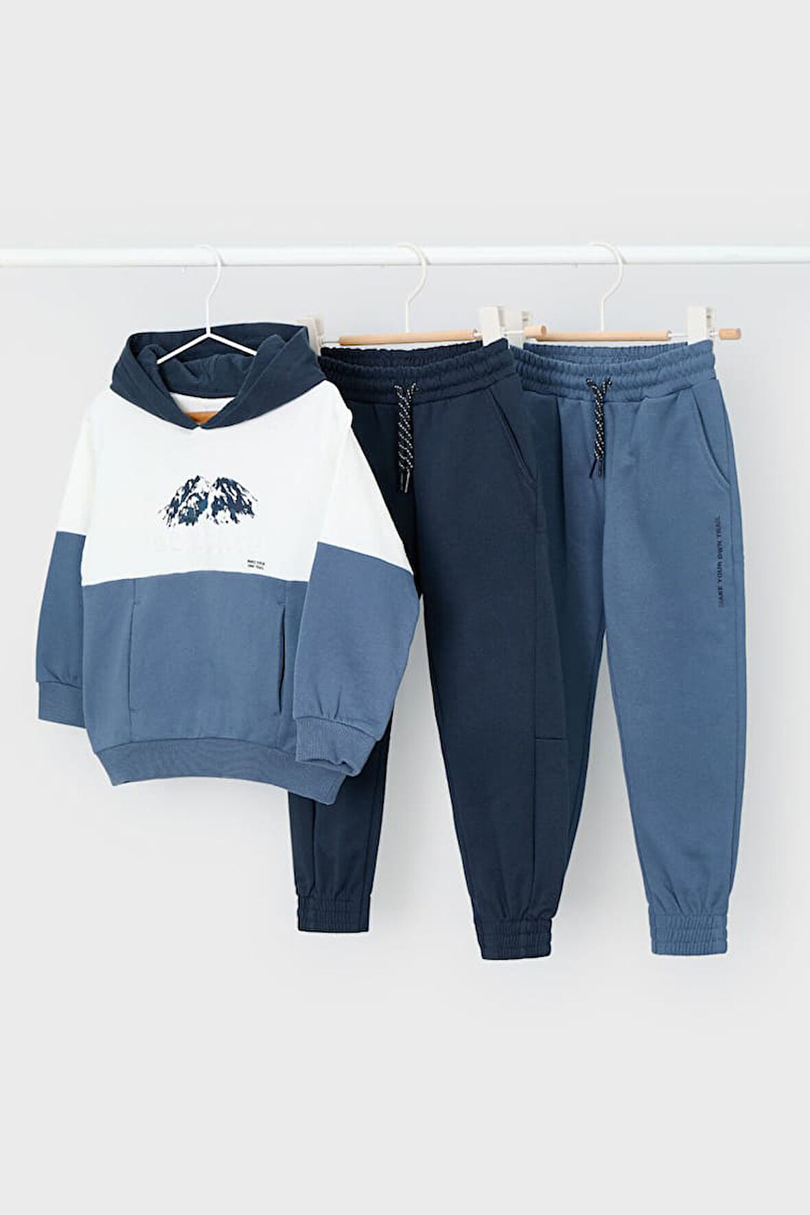 Erkek Çocuk Normal Kalıp 3 Parça Dağ Baskılı Eşofman Takımı - Mavi | 8 Yaş