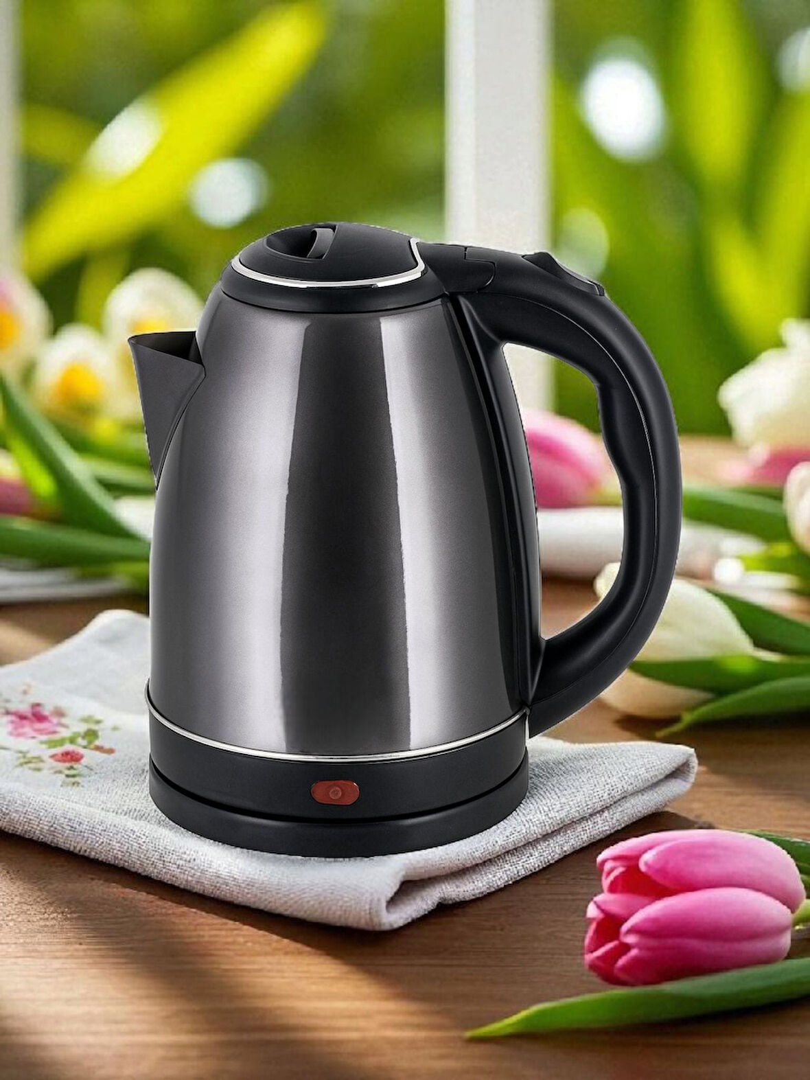 Girist Burgaz Gümüş Renk Çlik Kettle 1800 W