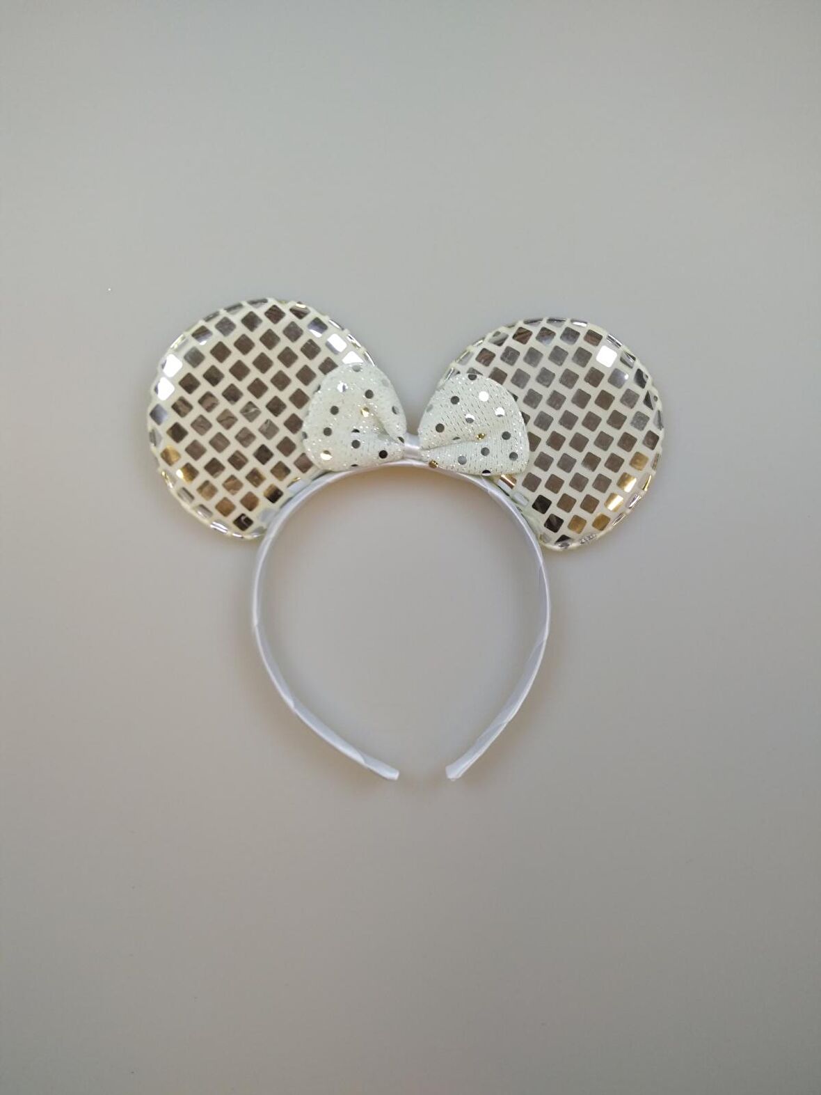 TAÇ MİNNİE GÜMÜŞ