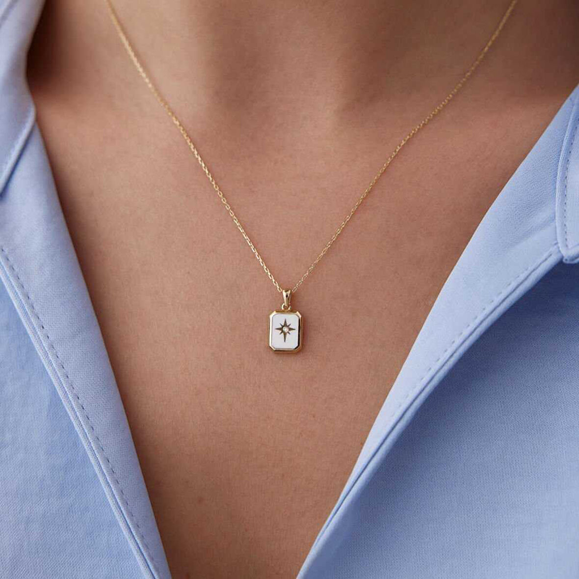 Beyaz Mineli Kutup Yıldızı Kolye