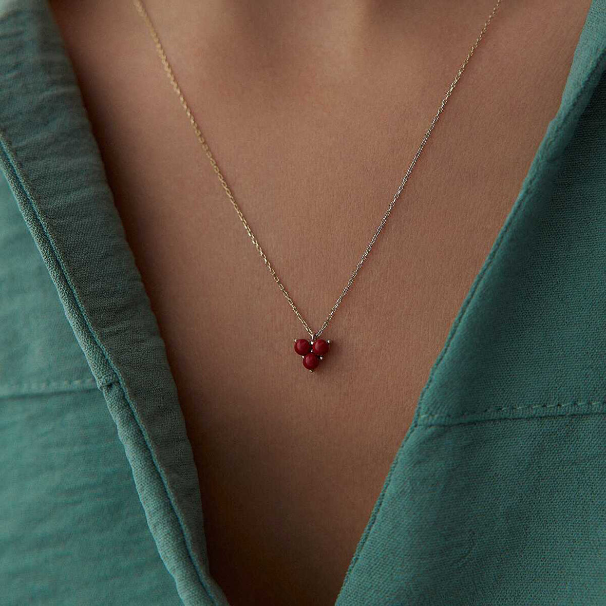 Üçlü Mercan Tohum Kolye