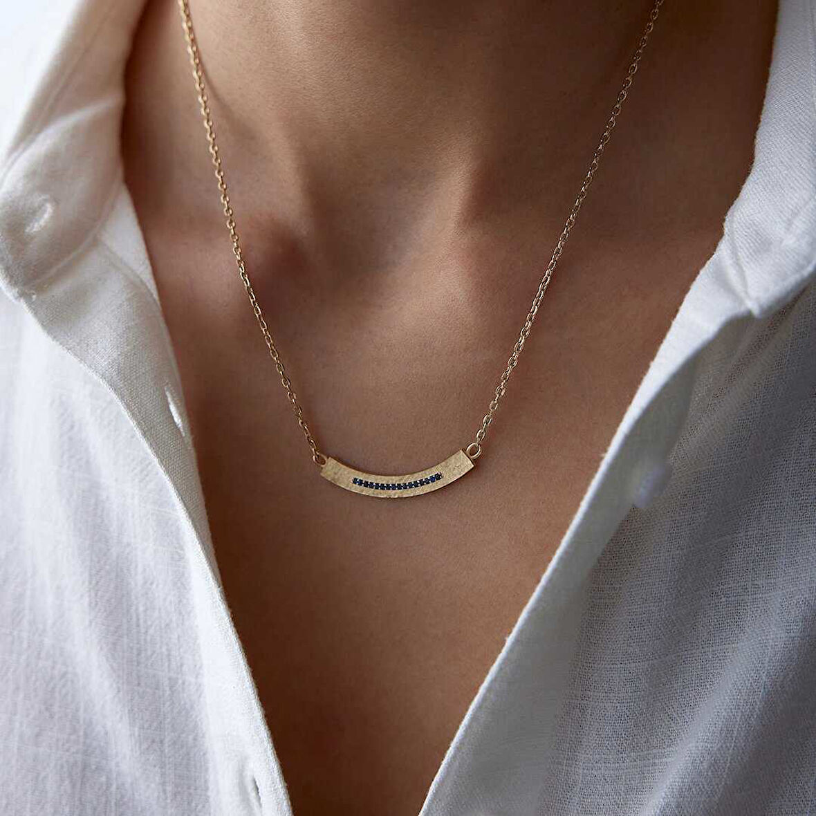 Lacivert Taşlı Salıncak Oval Line Kolye