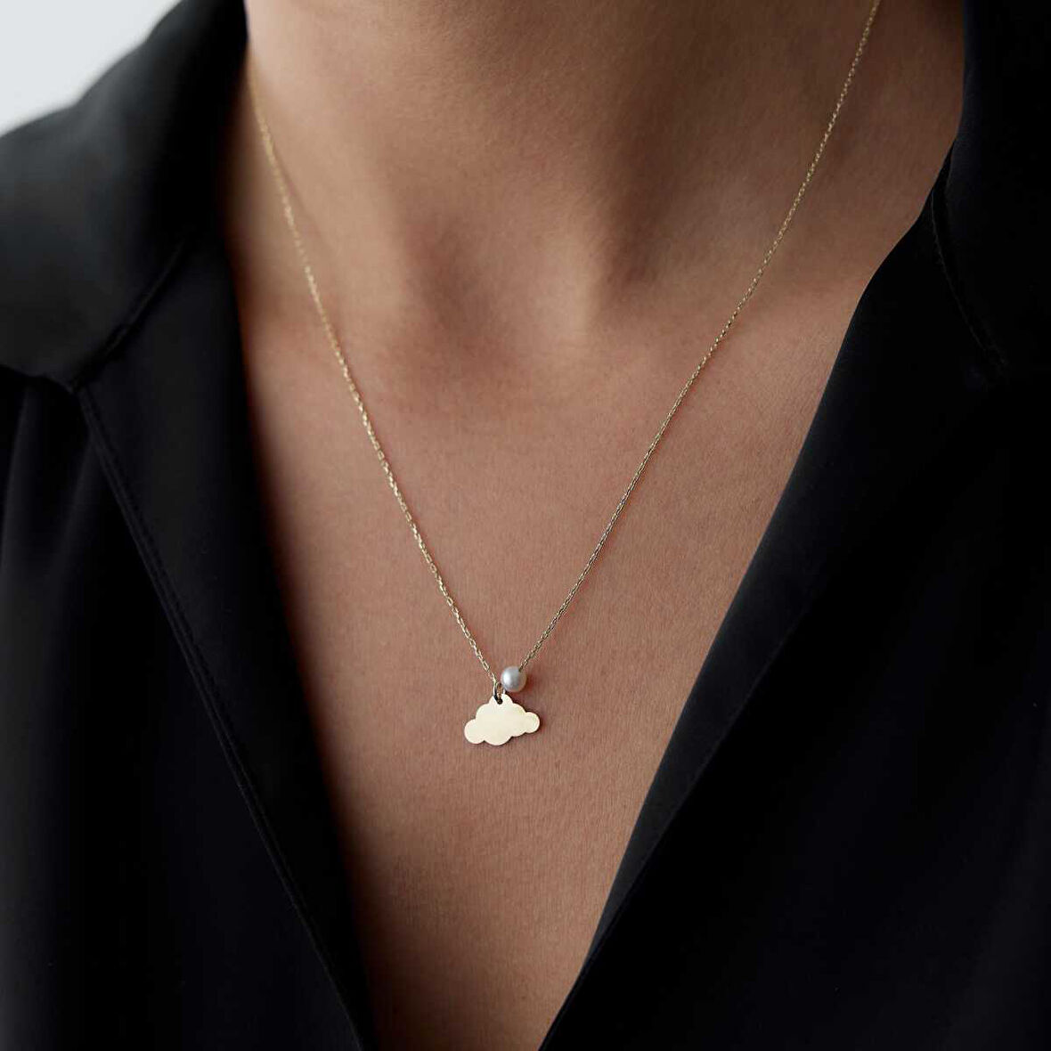 İncili Plaka Bulut Kolye