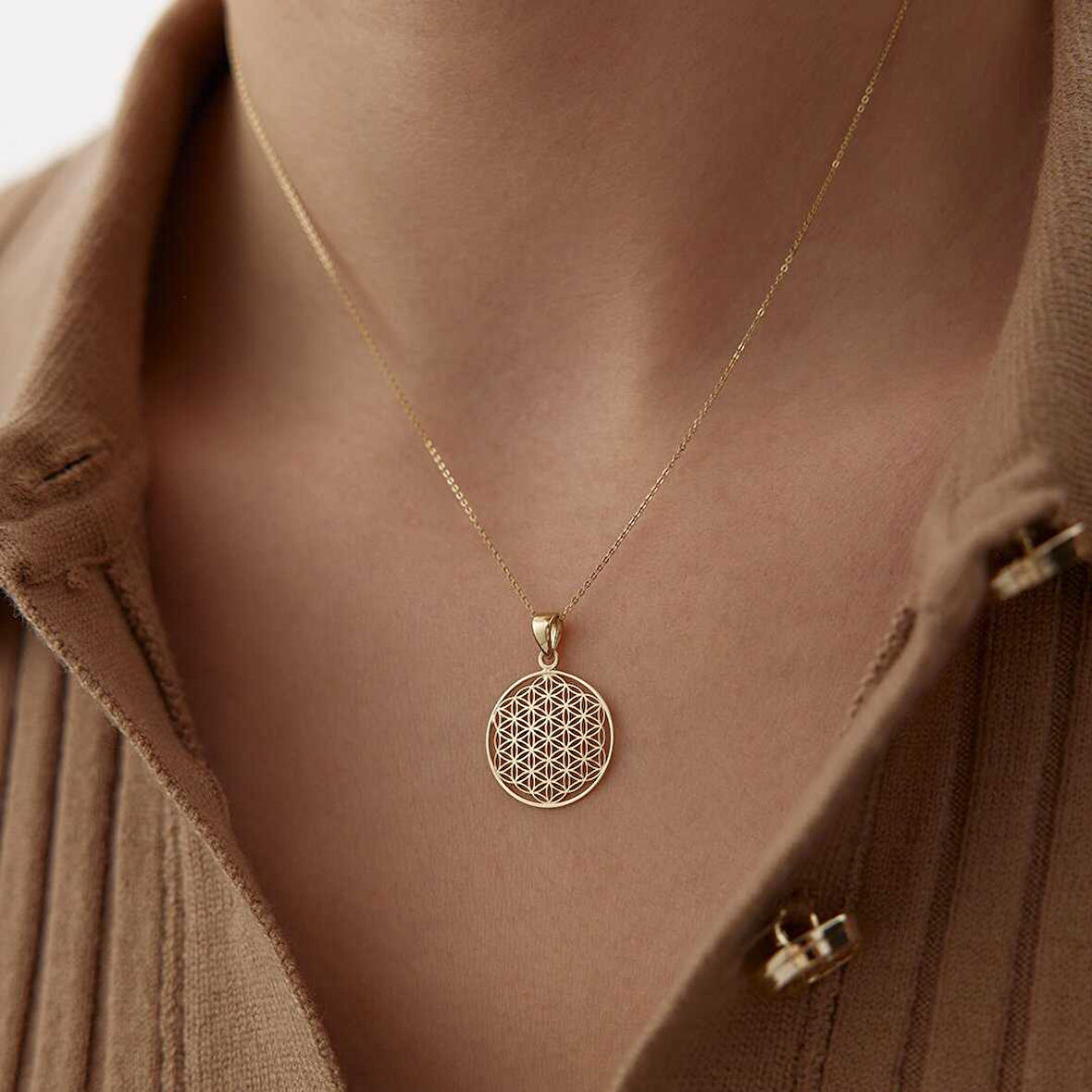 Yaşam Çiçeği Kolye