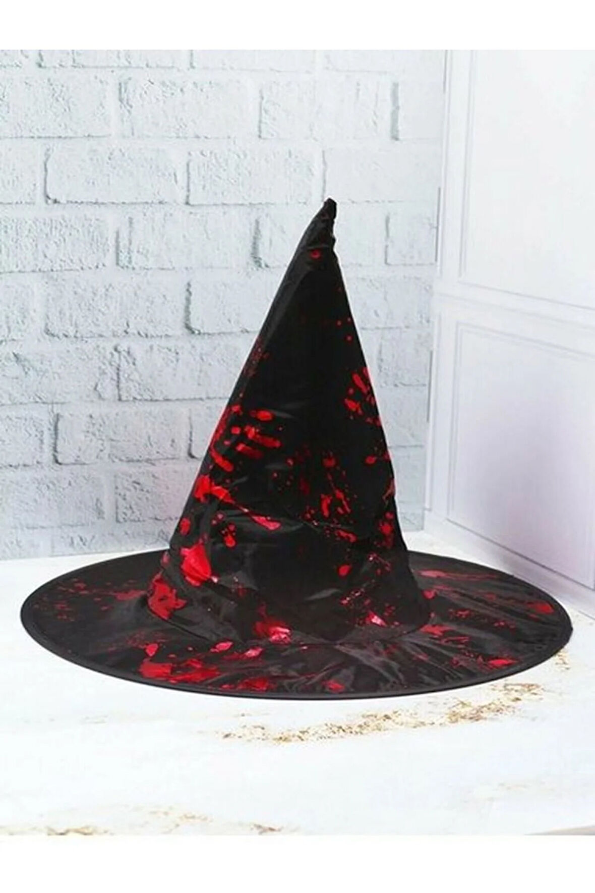 HALLOWEEN BÜYÜK KANLI ŞAPKA KARIŞIK